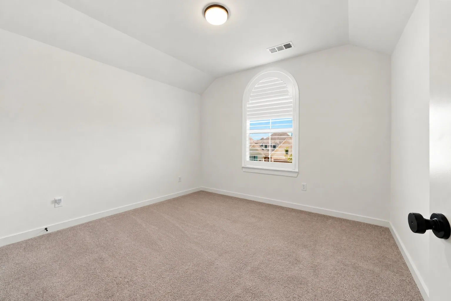 Single Family Residence For Sale in Denton County , 2012 Braided Mane Avenue, Aubrey, Texas 76227, 4 Bedroom, 4 Bathroom, 2 Garage spaces, 3,006 Sqft, built in 2024, mls#21334961, Real Estate Agent in Aubrey, Homes For Sale in Denton county, Homes For Sale in Aubrey, Realtor in Aubrey Texas, Real Estate Brokerage Independent Realty Texas, Luminita Cordes Realtor
