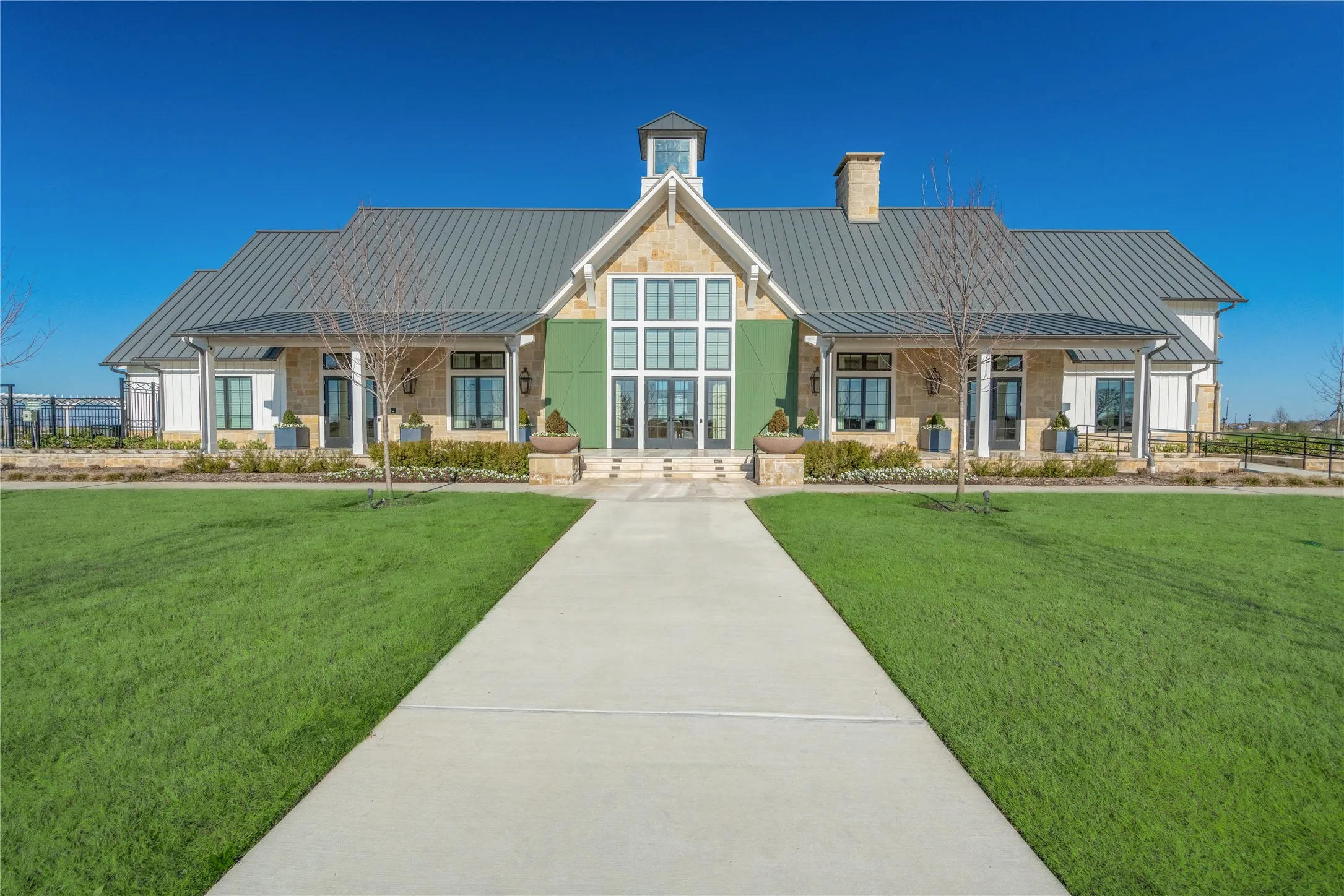 Single Family Residence For Sale in Denton County , 2012 Braided Mane Avenue, Aubrey, Texas 76227, 4 Bedroom, 4 Bathroom, 2 Garage spaces, 3,006 Sqft, built in 2024, mls#21334961, Real Estate Agent in Aubrey, Homes For Sale in Denton county, Homes For Sale in Aubrey, Realtor in Aubrey Texas, Real Estate Brokerage Independent Realty Texas, Luminita Cordes Realtor