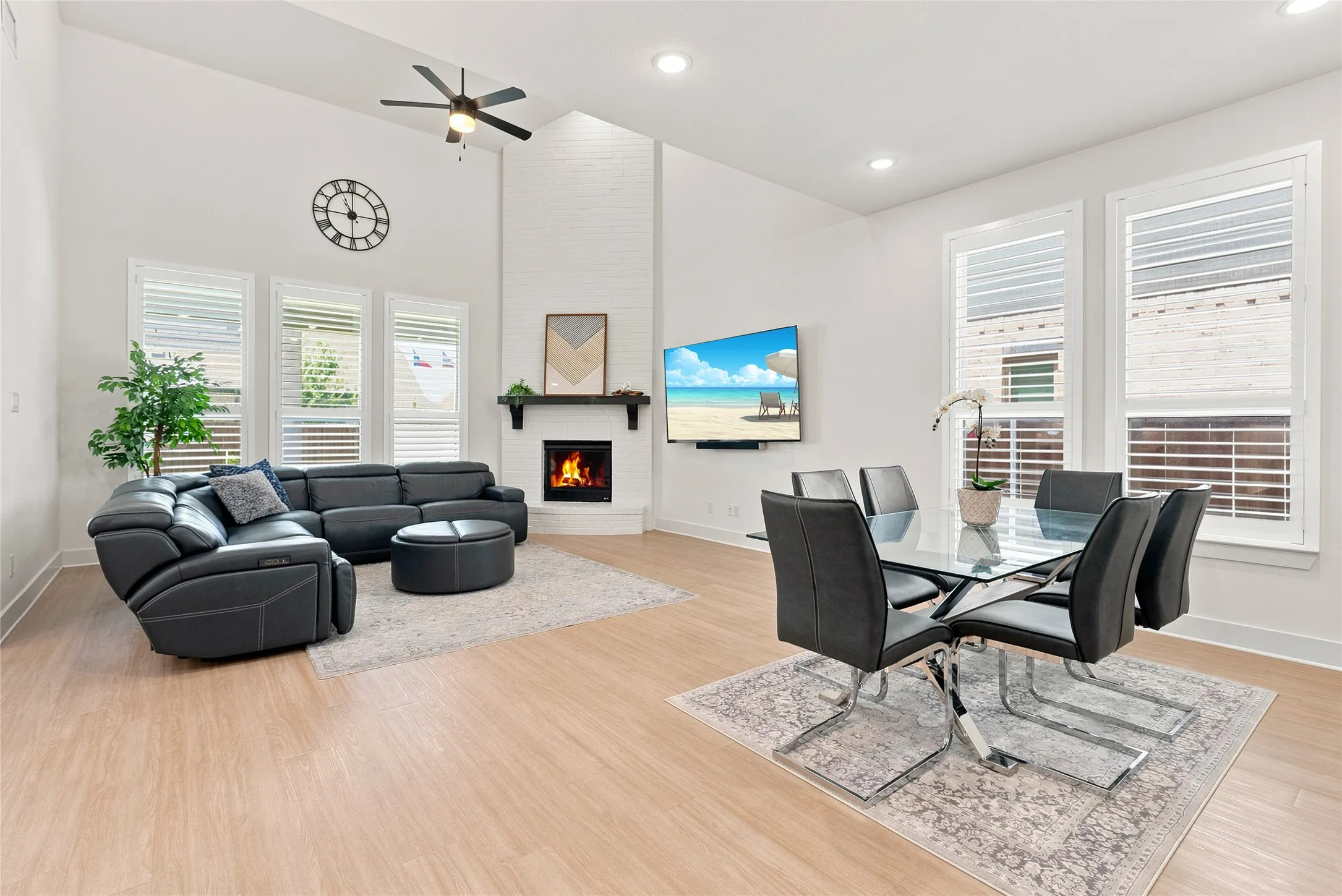 Single Family Residence For Sale in Denton County , 2012 Braided Mane Avenue, Aubrey, Texas 76227, 4 Bedroom, 4 Bathroom, 2 Garage spaces, 3,006 Sqft, built in 2024, mls#21334961, Real Estate Agent in Aubrey, Homes For Sale in Denton county, Homes For Sale in Aubrey, Realtor in Aubrey Texas, Real Estate Brokerage Independent Realty Texas, Luminita Cordes Realtor