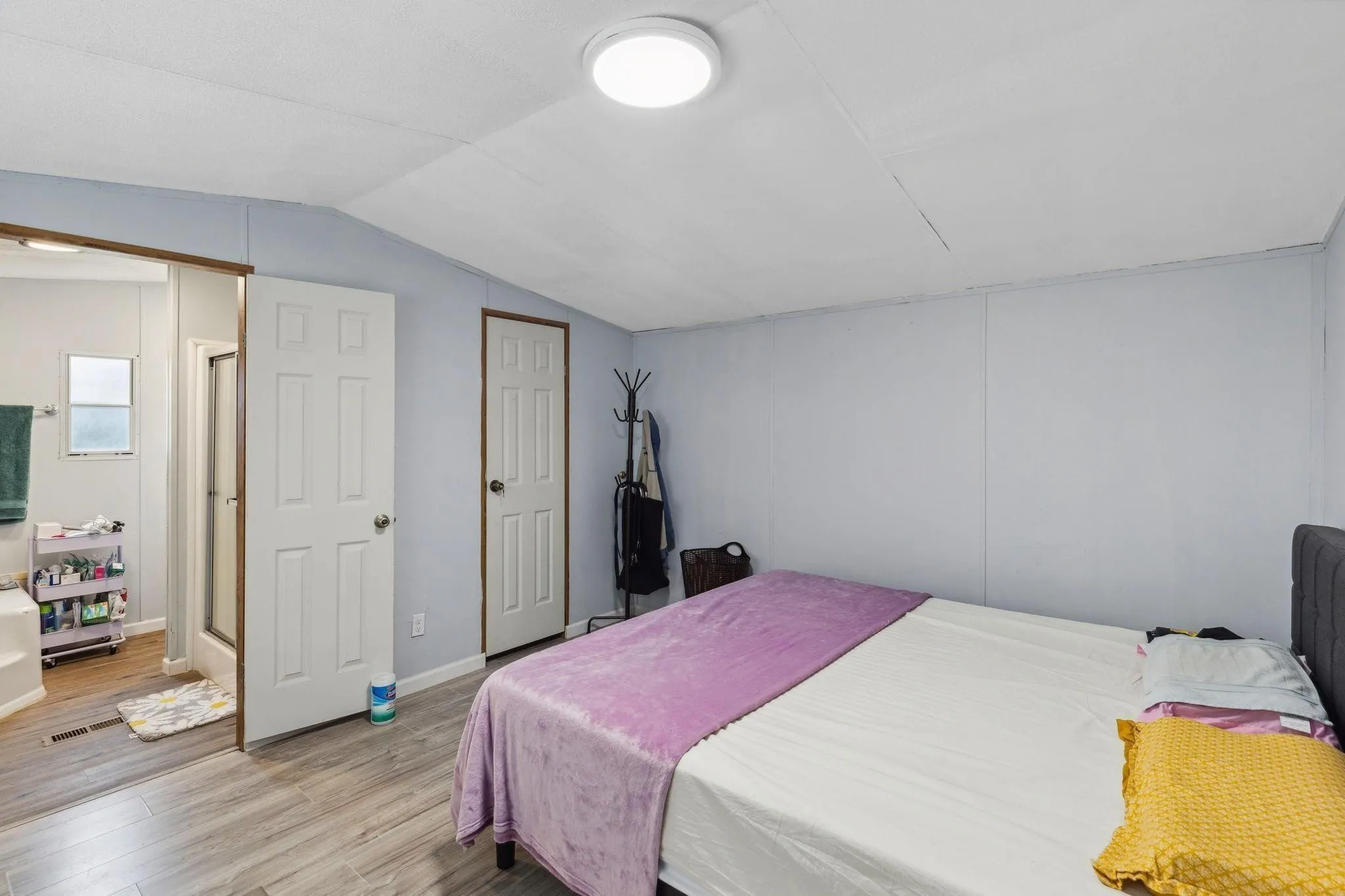 Mobile Home For Rent in Hunt County , 1946 County Road 2290, Quinlan, Texas 75474, 3 Bedroom, 2 Bathroom, Garage spaces, 1,216 Sqft, built in 2008, mls#21342847, Real Estate Agent in Quinlan, Homes For Rent in Hunt county, Homes For Rent in Quinlan, Realtor in Quinlan Texas, Real Estate Brokerage Independent Realty Texas, Luminita Cordes Realtor