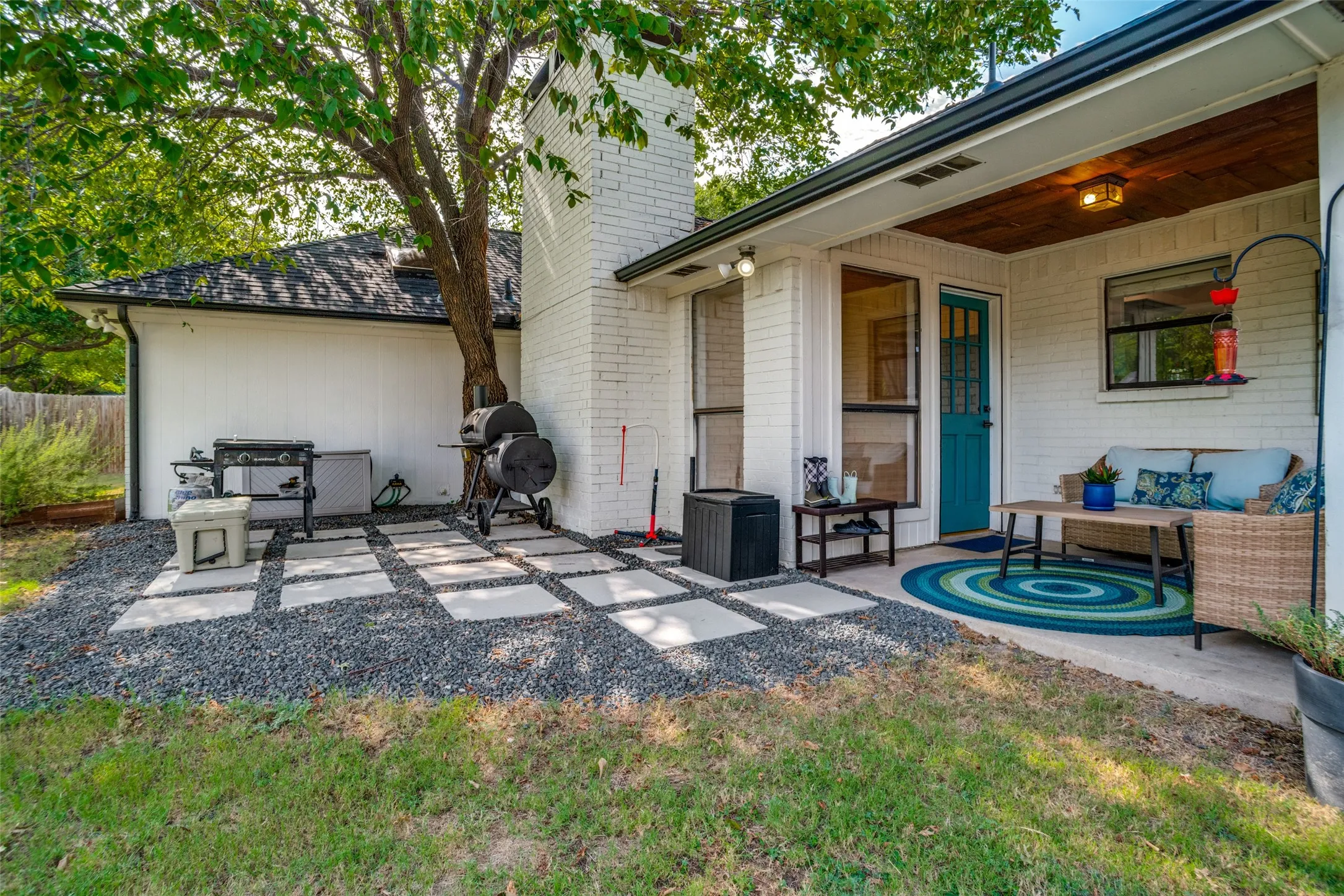 Single Family Residence For Sale in Collin County , 8201 Christie Drive, Frisco, Texas 75033, 4 Bedroom, 2 Bathroom, 2 Garage spaces, 1,546 Sqft, built in 1985, mls#21342760, Real Estate Agent in Frisco, Homes For Sale in Collin county, Homes For Sale in Frisco, Realtor in Frisco Texas, Real Estate Brokerage Independent Realty Texas, Luminita Cordes Realtor
