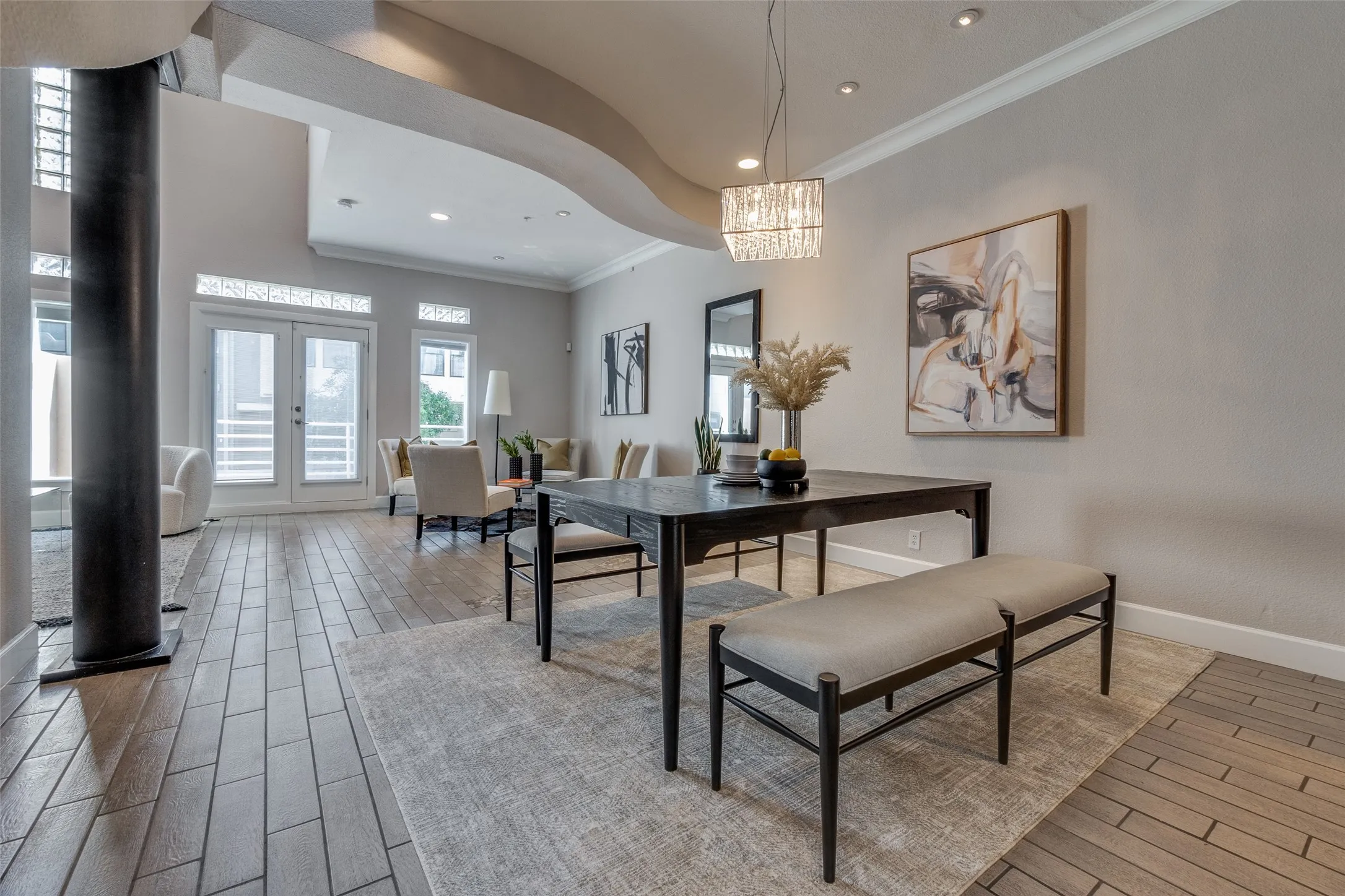 Condominium For Rent in Dallas County , 4040 Avondale Avenue 402, Dallas, Texas 75219, 3 Bedroom, 4 Bathroom, 2 Garage spaces, 2,088 Sqft, built in 1985, mls#21342845, Real Estate Agent in Dallas, Homes For Rent in Dallas county, Homes For Rent in Dallas, Realtor in Dallas Texas, Real Estate Brokerage Independent Realty Texas, Luminita Cordes Realtor
