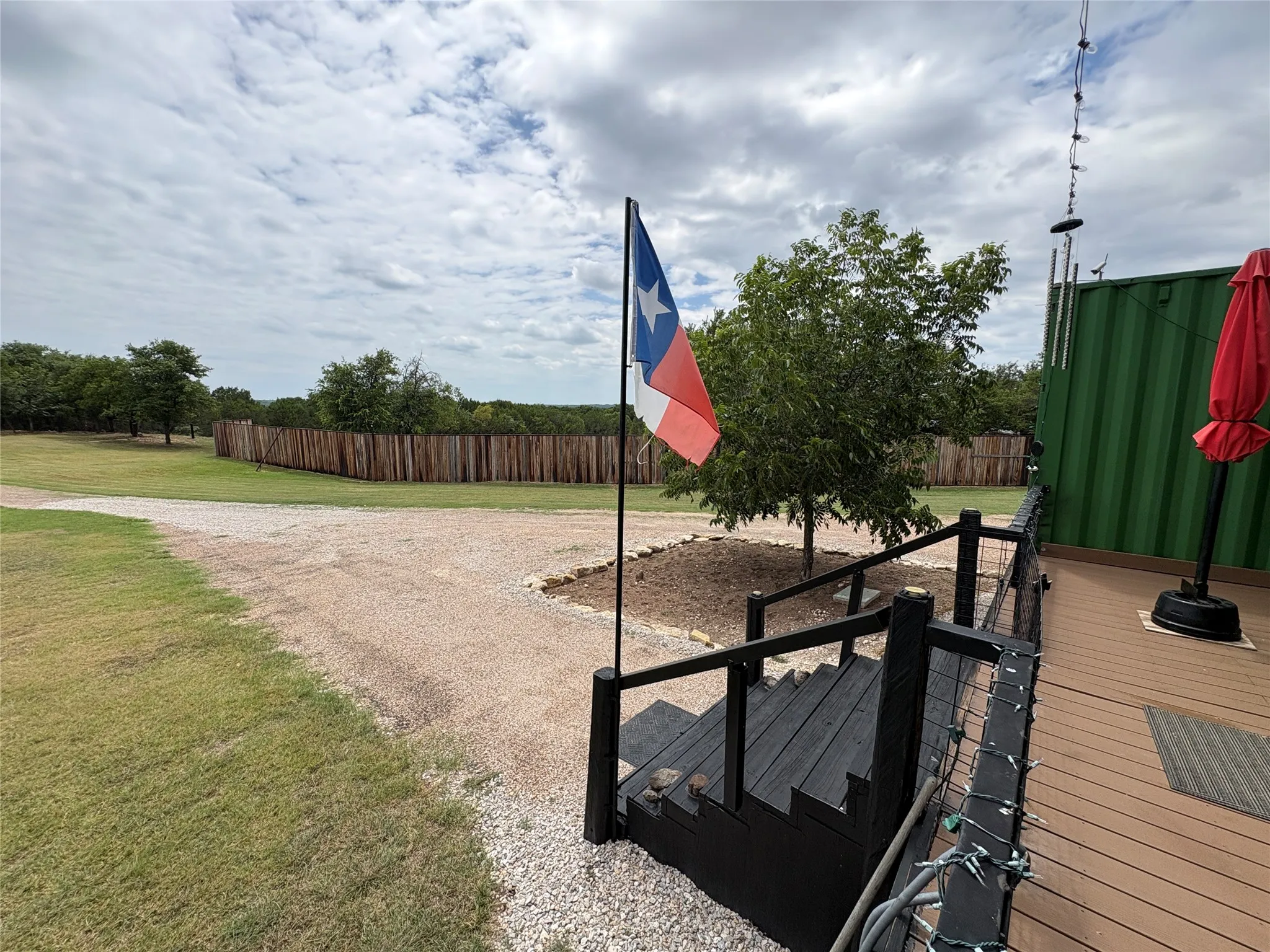 Single Family Residence For Sale in Bosque County , 109 PR 2400, Iredell, Texas 76649, 1 Bedroom, 2 Bathrooms, Garage spaces, 600 Sqft, built in 2022, Price $425,000, mls#21342871, Real Estate Agent in Iredell, Homes For Sale in Bosque county, Homes For Sale in Iredell, Realtor in Iredell Texas, Real Estate Brokerage Independent Realty Texas, Luminita Cordes Realtor