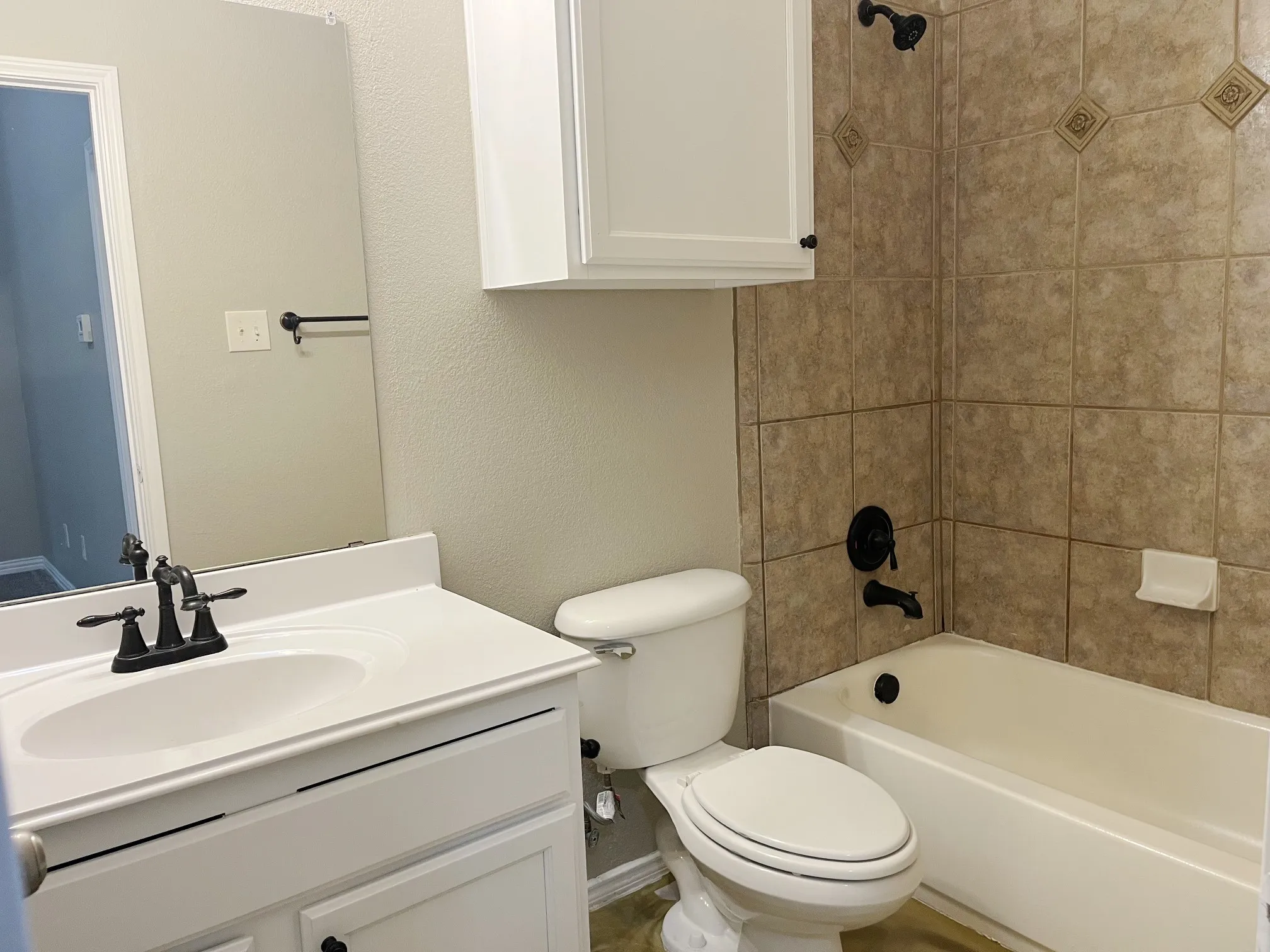 Single Family Residence For Sale in Collin County , 9305 Clearview Drive, Mc Kinney, Texas 75072, 4 Bedroom, 3 Bathroom, 2 Garage spaces, 2,279 Sqft, built in 2006, mls#21339991, Real Estate Agent in Mc Kinney, Homes For Sale in Collin county, Homes For Sale in Mc Kinney, Realtor in Mc Kinney Texas, Real Estate Brokerage Independent Realty Texas, Luminita Cordes Realtor