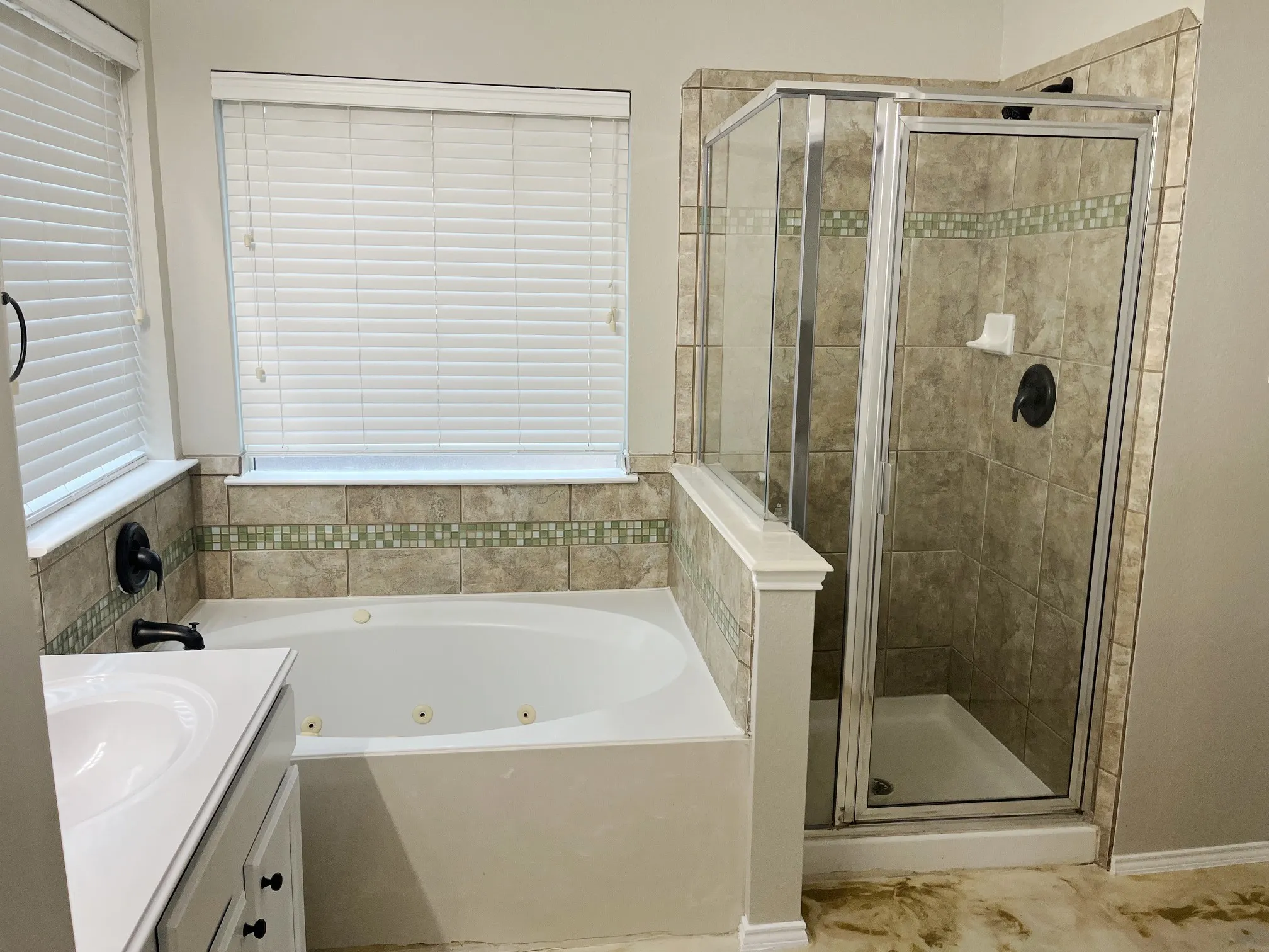 Single Family Residence For Sale in Collin County , 9305 Clearview Drive, Mc Kinney, Texas 75072, 4 Bedroom, 3 Bathroom, 2 Garage spaces, 2,279 Sqft, built in 2006, mls#21339991, Real Estate Agent in Mc Kinney, Homes For Sale in Collin county, Homes For Sale in Mc Kinney, Realtor in Mc Kinney Texas, Real Estate Brokerage Independent Realty Texas, Luminita Cordes Realtor