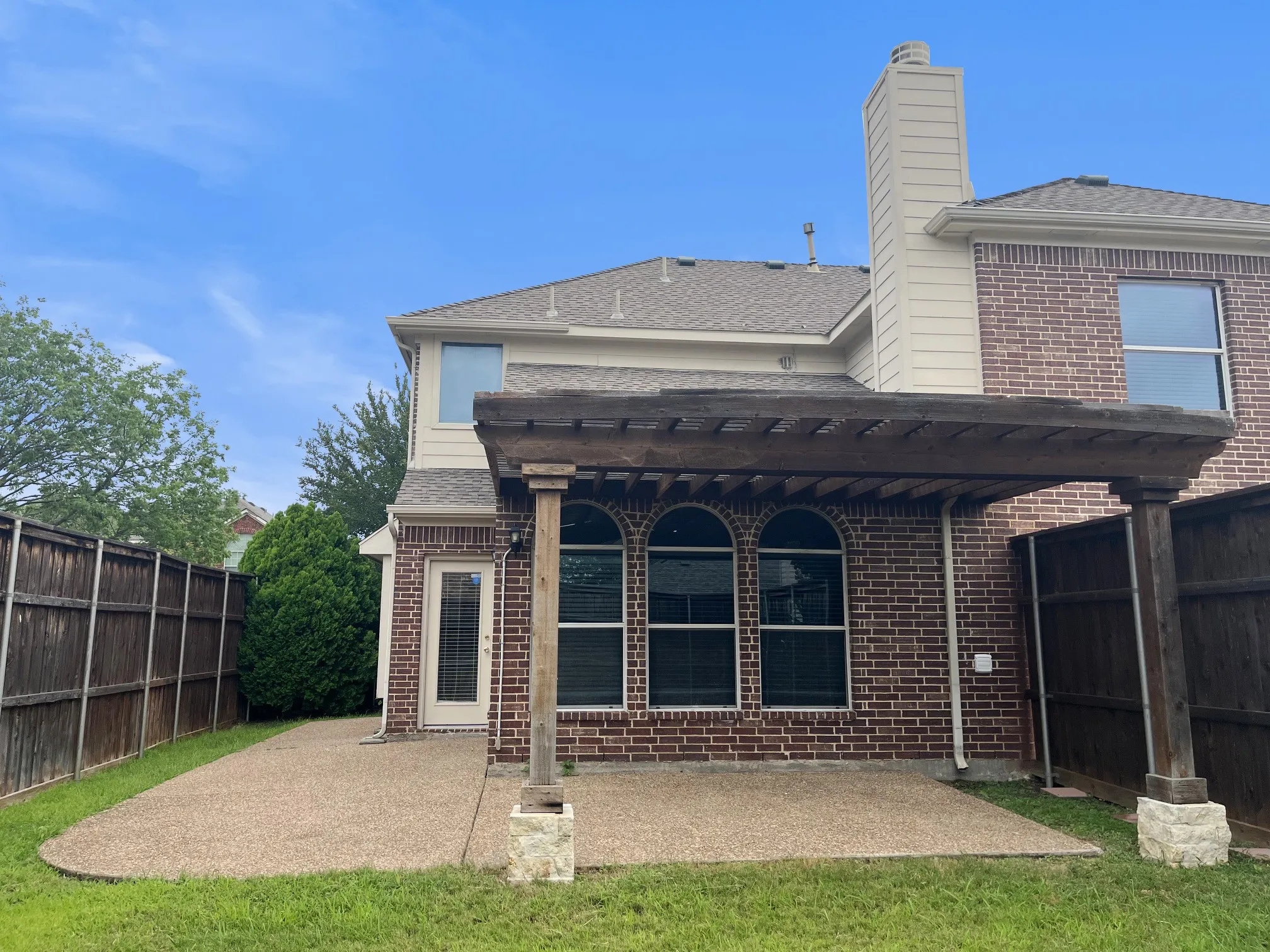 Single Family Residence For Sale in Collin County , 9305 Clearview Drive, Mc Kinney, Texas 75072, 4 Bedroom, 3 Bathroom, 2 Garage spaces, 2,279 Sqft, built in 2006, mls#21339991, Real Estate Agent in Mc Kinney, Homes For Sale in Collin county, Homes For Sale in Mc Kinney, Realtor in Mc Kinney Texas, Real Estate Brokerage Independent Realty Texas, Luminita Cordes Realtor