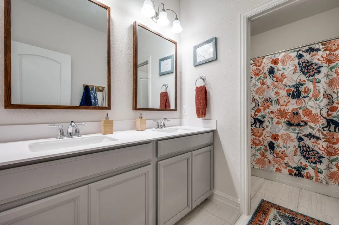 Single Family Residence For Sale in Collin County , 3825 Jan Camille Court, Celina, Texas 75009, 4 Bedroom, 3 Bathroom, 3 Garage spaces, 3,263 Sqft, built in 2021, mls#21338834, Real Estate Agent in Celina, Homes For Sale in Collin county, Homes For Sale in Celina, Realtor in Celina Texas, Real Estate Brokerage Independent Realty Texas, Luminita Cordes Realtor