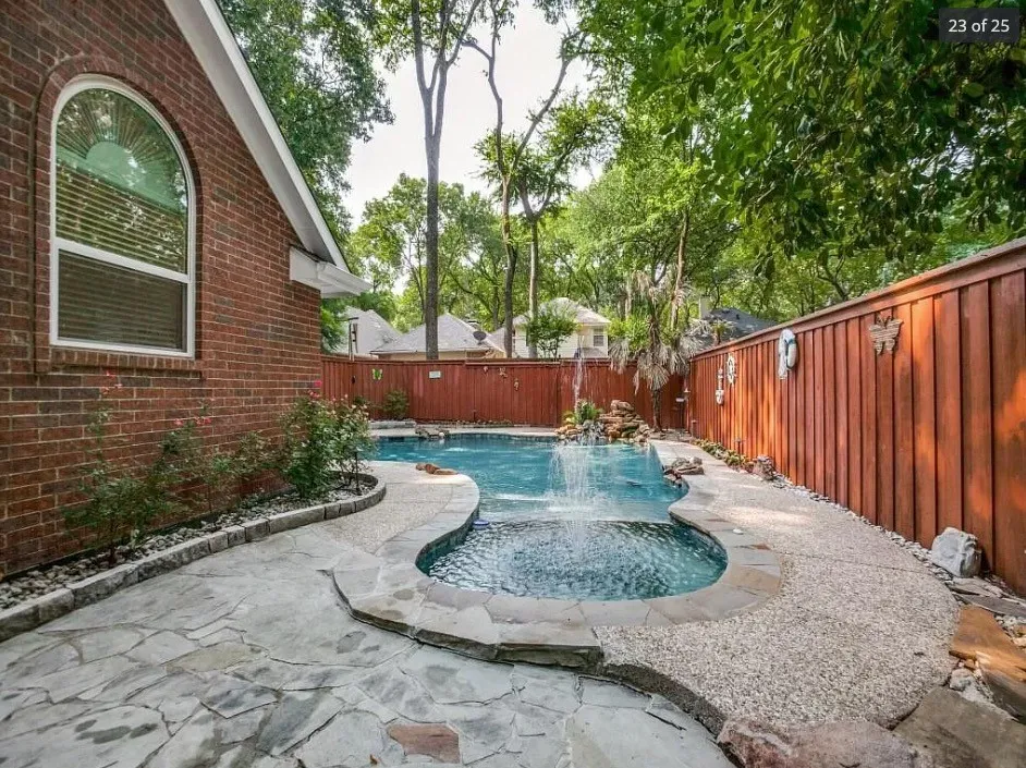 Single Family Residence For Sale in Dallas County , 818 Torrey Pines Lane, Garland, Texas 75044, 4 Bedroom, 3 Bathroom, 2 Garage spaces, 1,953 Sqft, built in 1986, mls#21342919, Real Estate Agent in Garland, Homes For Sale in Dallas county, Homes For Sale in Garland, Realtor in Garland Texas, Real Estate Brokerage Independent Realty Texas, Luminita Cordes Realtor