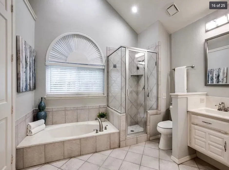 Single Family Residence For Sale in Dallas County , 818 Torrey Pines Lane, Garland, Texas 75044, 4 Bedroom, 3 Bathroom, 2 Garage spaces, 1,953 Sqft, built in 1986, mls#21342919, Real Estate Agent in Garland, Homes For Sale in Dallas county, Homes For Sale in Garland, Realtor in Garland Texas, Real Estate Brokerage Independent Realty Texas, Luminita Cordes Realtor