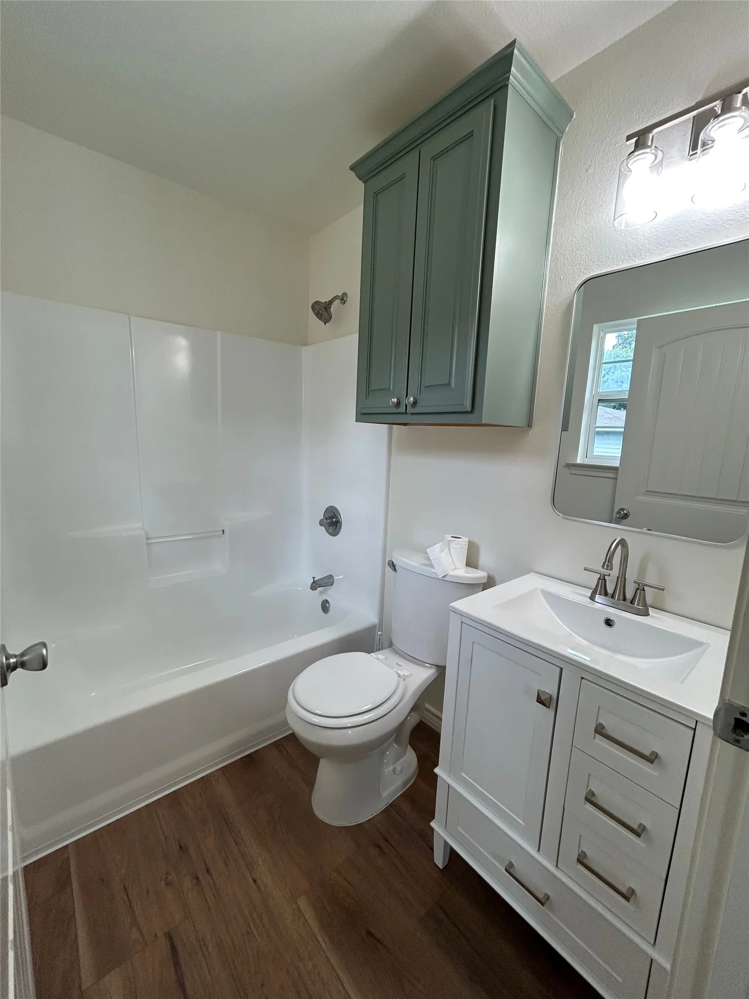 Single Family Residence For Sale in Grayson County , 1325 E Jones Street, Sherman, Texas 75090, 3 Bedroom, 2 Bathroom, 1 Garage spaces, 1,168 Sqft, built in 2011, mls#21342394, Real Estate Agent in Sherman, Homes For Sale in Grayson county, Homes For Sale in Sherman, Realtor in Sherman Texas, Real Estate Brokerage Independent Realty Texas, Luminita Cordes Realtor