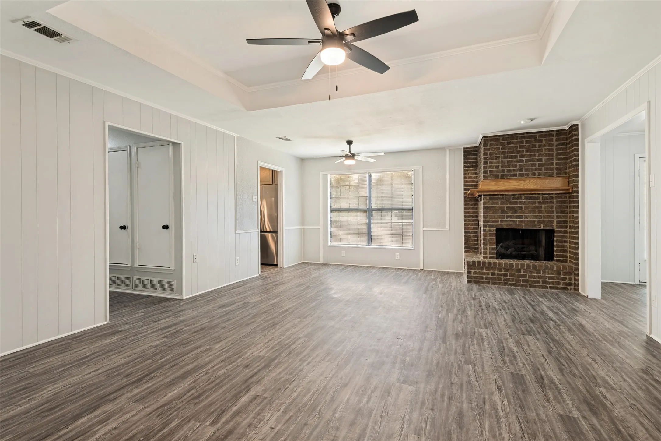 Single Family Residence For Sale in Kaufman County , 717 Adams Drive, Crandall, Texas 75114, 3 Bedroom, 2 Bathroom, 1 Garage spaces, 1,412 Sqft, built in 1984, mls#21342625, Real Estate Agent in Crandall, Homes For Sale in Kaufman county, Homes For Sale in Crandall, Realtor in Crandall Texas, Real Estate Brokerage Independent Realty Texas, Luminita Cordes Realtor