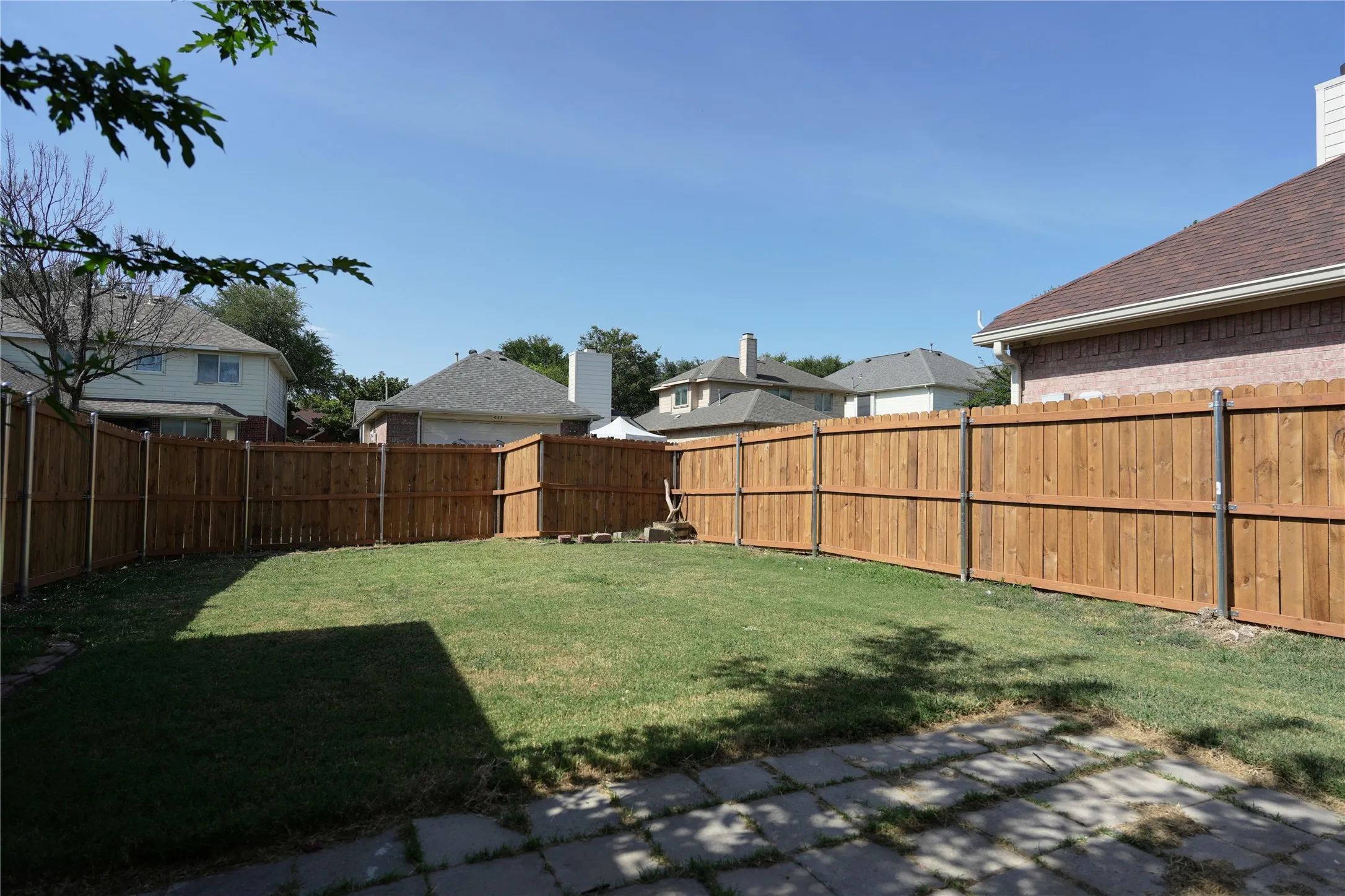 Single Family Residence For Rent in Collin County , 2032 Fox Glen Drive, Allen, Texas 75013, 4 Bedroom, 3 Bathroom, 2 Garage spaces, 2,682 Sqft, built in 1997, mls#21342921, Real Estate Agent in Allen, Homes For Rent in Collin county, Homes For Rent in Allen, Realtor in Allen Texas, Real Estate Brokerage Independent Realty Texas, Luminita Cordes Realtor