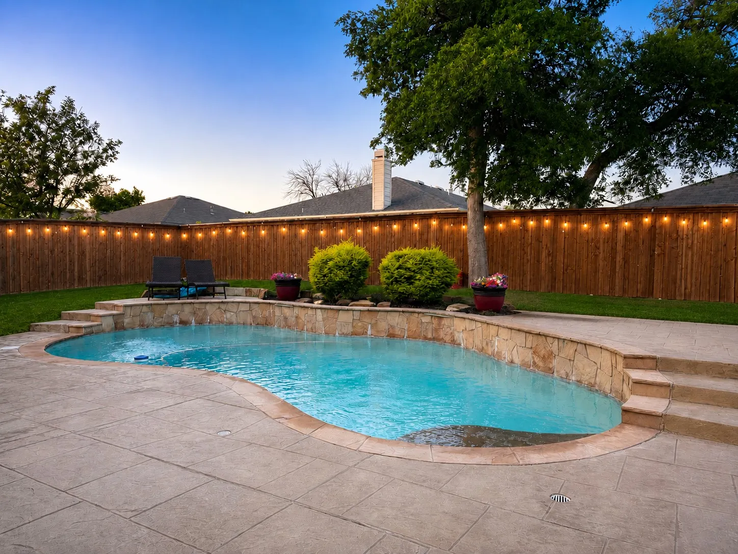Single Family Residence For Sale in Denton County , 2317 Basswood Drive, Little Elm, Texas 75068, 4 Bedrooms, 3 Bathrooms, 2 Garage spaces, 2,611 Sqft, built in 2000, Price $449,900, mls#21342948, Real Estate Agent in Little Elm, Homes For Sale in Denton county, Homes For Sale in Little Elm, Realtor in Little Elm Texas, Real Estate Brokerage Independent Realty Texas, Luminita Cordes Realtor