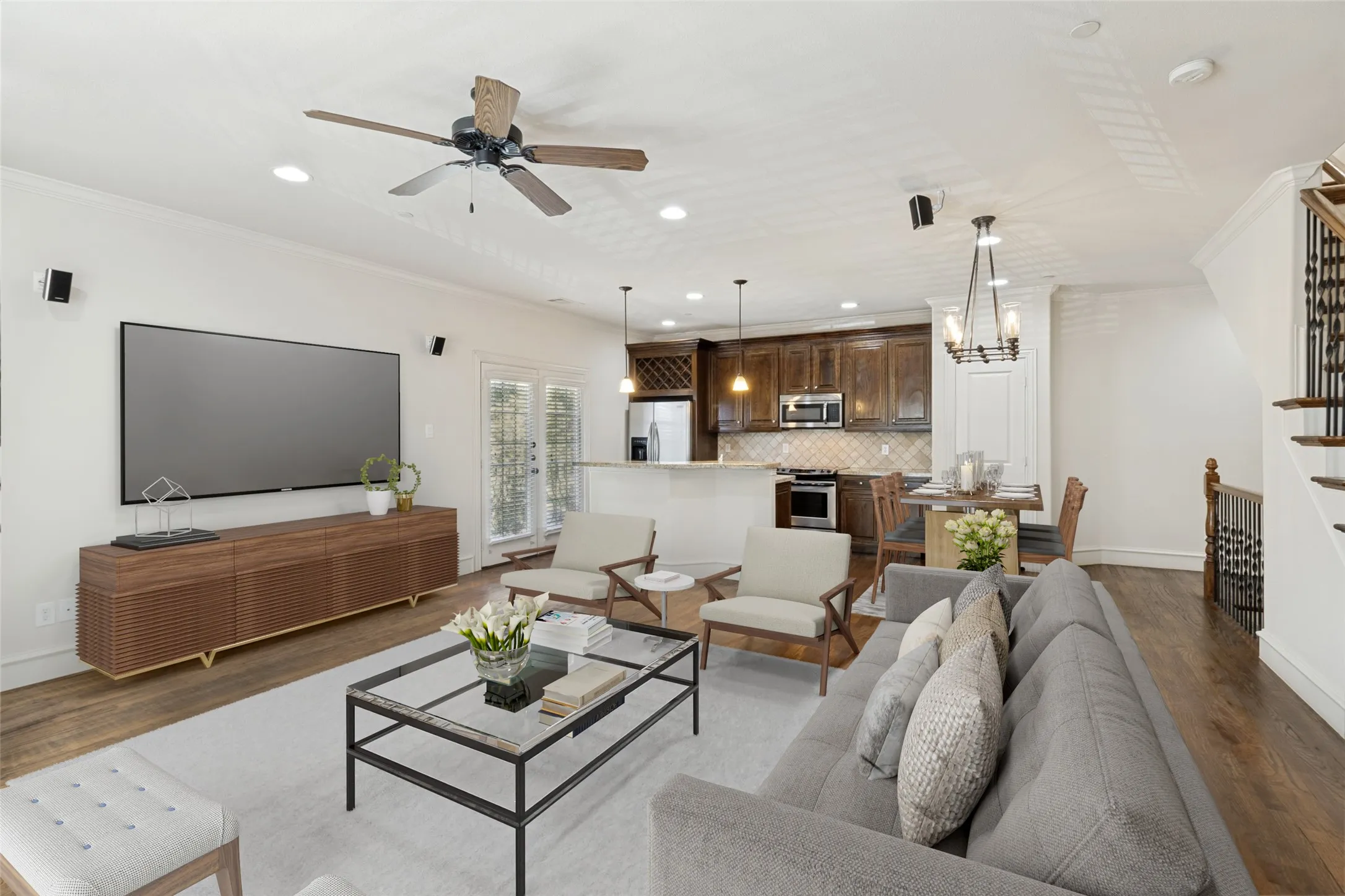 Condominium For Sale in Dallas County , 1910 Hope Street 5, Dallas, Texas 75206, 2 Bedroom, 3 Bathroom, 2 Garage spaces, 1,374 Sqft, built in 2005, mls#21341668, Real Estate Agent in Dallas, Homes For Sale in Dallas county, Homes For Sale in Dallas, Realtor in Dallas Texas, Real Estate Brokerage Independent Realty Texas, Luminita Cordes Realtor