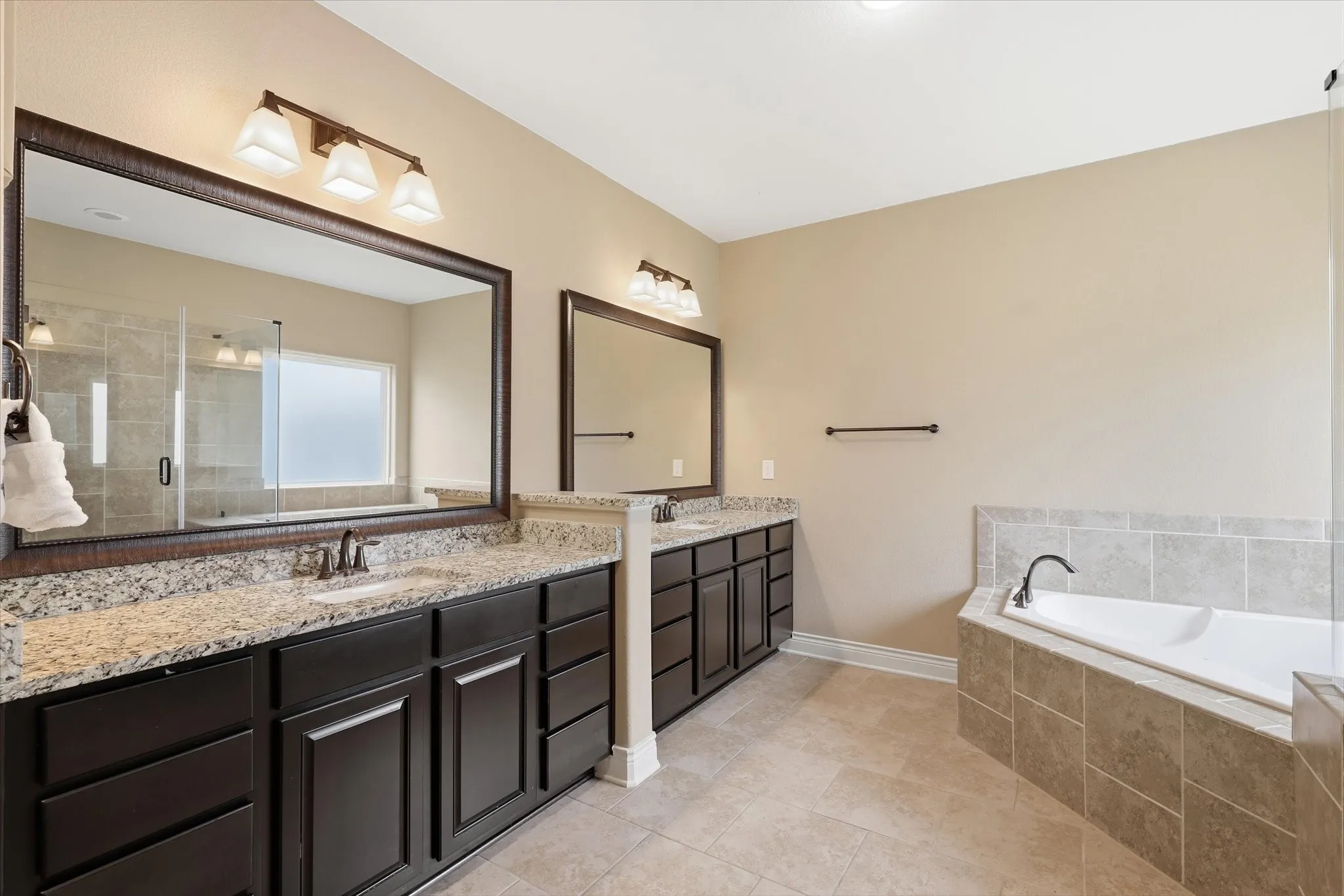 Single Family Residence For Sale in Denton County , 127 Dogwood Drive, Krugerville, Texas 76227, 4 Bedroom, 5 Bathroom, 3 Garage spaces, 4,058 Sqft, built in 2017, mls#21342441, Real Estate Agent in Krugerville, Homes For Sale in Denton county, Homes For Sale in Krugerville, Realtor in Krugerville Texas, Real Estate Brokerage Independent Realty Texas, Luminita Cordes Realtor