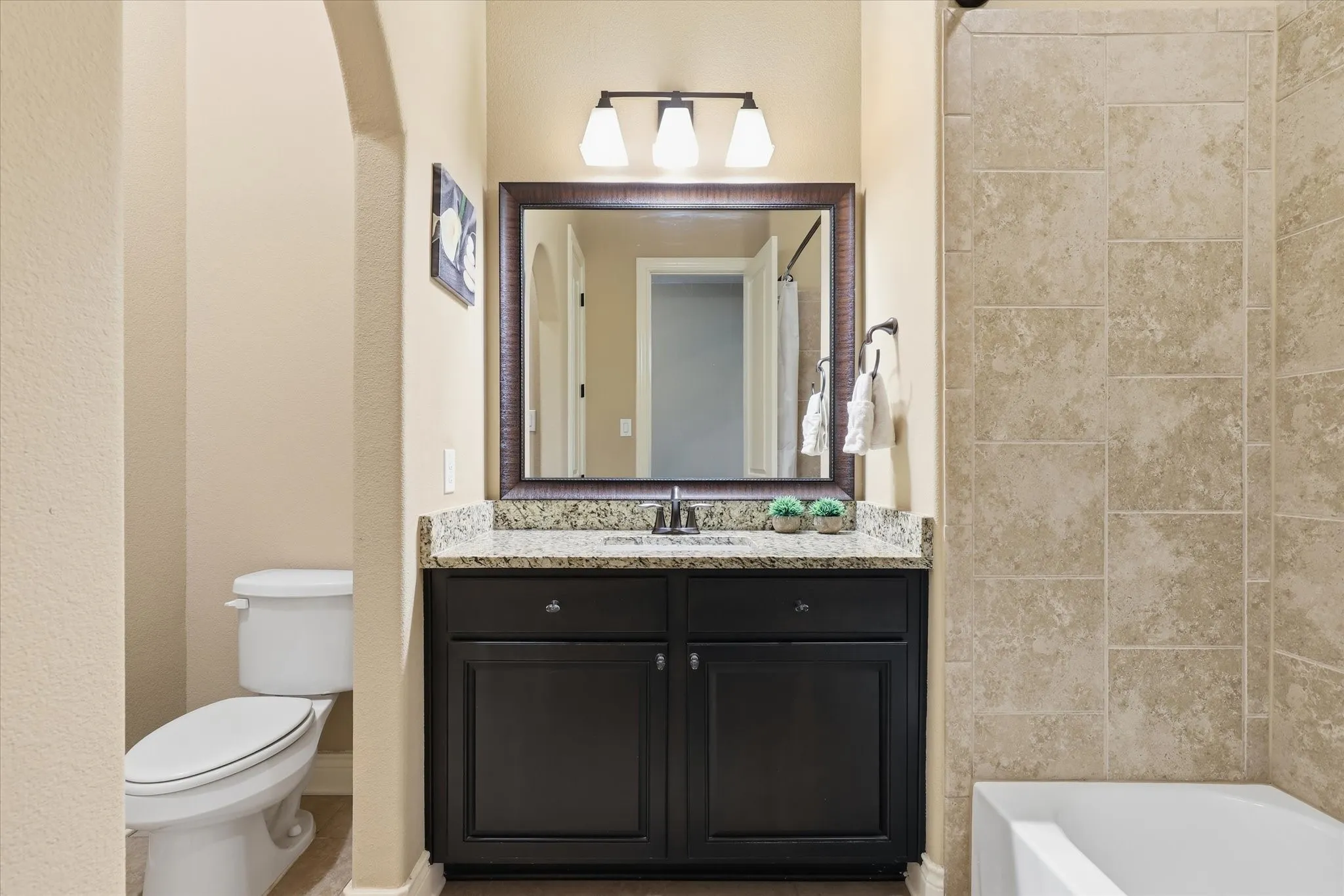 Single Family Residence For Sale in Denton County , 127 Dogwood Drive, Krugerville, Texas 76227, 4 Bedroom, 5 Bathroom, 3 Garage spaces, 4,058 Sqft, built in 2017, mls#21342441, Real Estate Agent in Krugerville, Homes For Sale in Denton county, Homes For Sale in Krugerville, Realtor in Krugerville Texas, Real Estate Brokerage Independent Realty Texas, Luminita Cordes Realtor