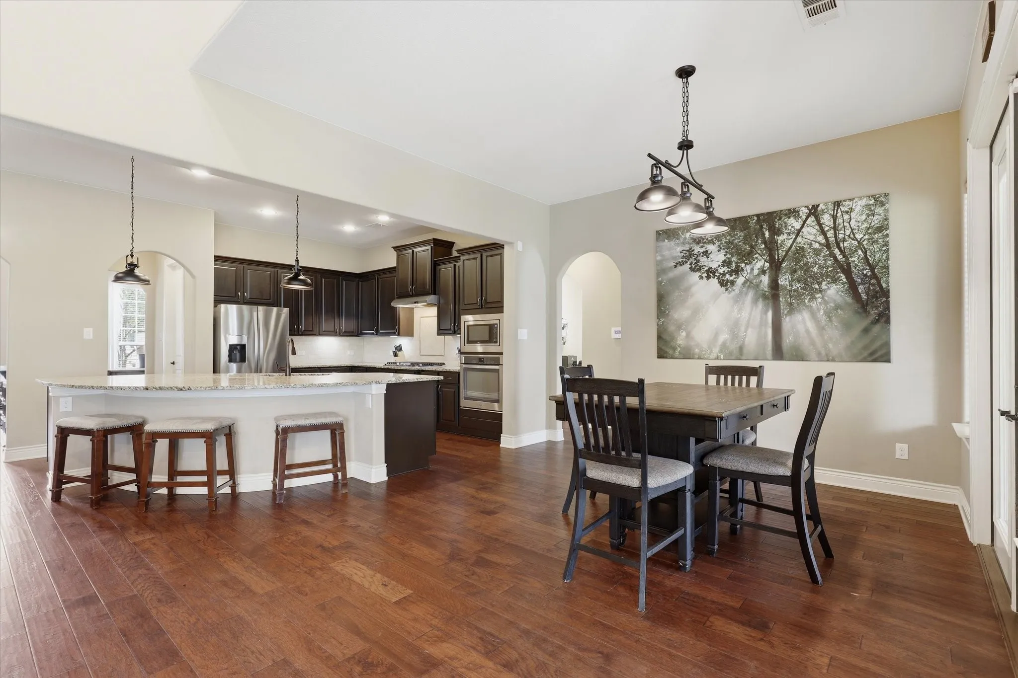 Single Family Residence For Sale in Denton County , 127 Dogwood Drive, Krugerville, Texas 76227, 4 Bedroom, 5 Bathroom, 3 Garage spaces, 4,058 Sqft, built in 2017, mls#21342441, Real Estate Agent in Krugerville, Homes For Sale in Denton county, Homes For Sale in Krugerville, Realtor in Krugerville Texas, Real Estate Brokerage Independent Realty Texas, Luminita Cordes Realtor