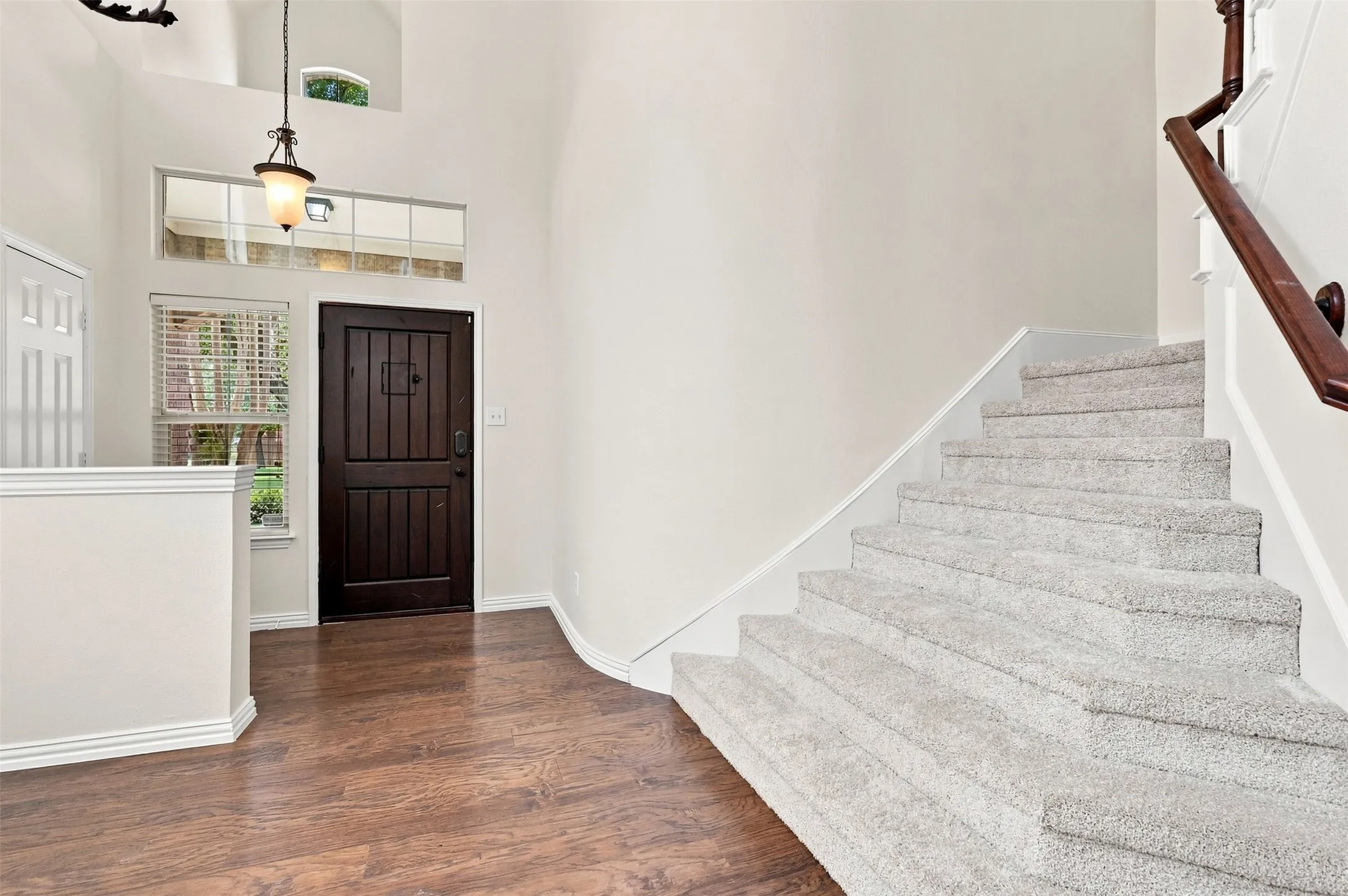 Single Family Residence For Rent in Collin County , 1908 Hopkins Drive, Mc Kinney, Texas 75072, 3 Bedroom, 3 Bathroom, 2 Garage spaces, 2,115 Sqft, built in 2005, mls#21340608, Real Estate Agent in Mc Kinney, Homes For Rent in Collin county, Homes For Rent in Mc Kinney, Realtor in Mc Kinney Texas, Real Estate Brokerage Independent Realty Texas, Luminita Cordes Realtor