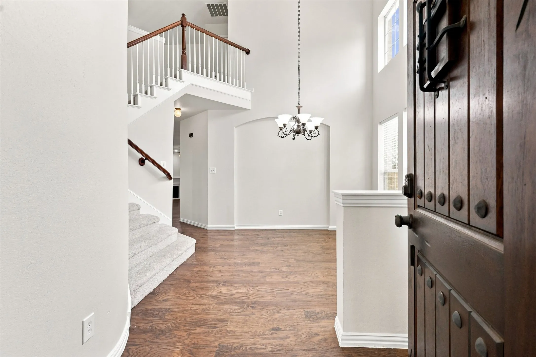 Single Family Residence For Rent in Collin County , 1908 Hopkins Drive, Mc Kinney, Texas 75072, 3 Bedroom, 3 Bathroom, 2 Garage spaces, 2,115 Sqft, built in 2005, mls#21340608, Real Estate Agent in Mc Kinney, Homes For Rent in Collin county, Homes For Rent in Mc Kinney, Realtor in Mc Kinney Texas, Real Estate Brokerage Independent Realty Texas, Luminita Cordes Realtor