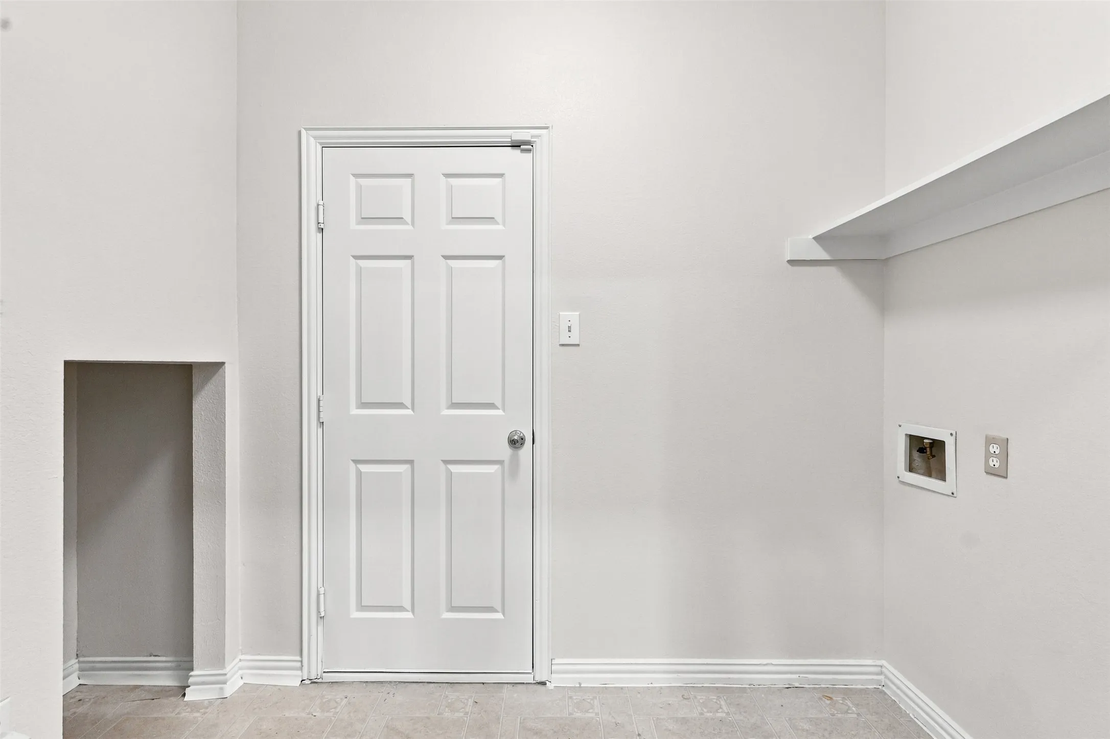 Single Family Residence For Rent in Collin County , 1908 Hopkins Drive, Mc Kinney, Texas 75072, 3 Bedroom, 3 Bathroom, 2 Garage spaces, 2,115 Sqft, built in 2005, mls#21340608, Real Estate Agent in Mc Kinney, Homes For Rent in Collin county, Homes For Rent in Mc Kinney, Realtor in Mc Kinney Texas, Real Estate Brokerage Independent Realty Texas, Luminita Cordes Realtor