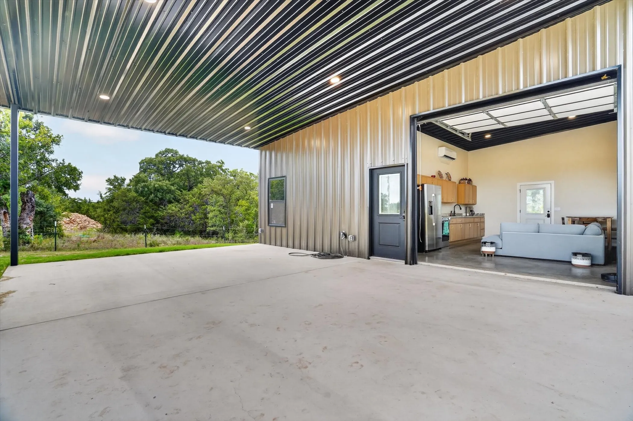 Single Family Residence For Sale in Palo Pinto County , 1155 Shelby Ranch Drive, Palo Pinto, Texas 76484, 1 Bedroom, 1 Bathroom, Garage spaces, 720 Sqft, built in 2025, mls#21336092, Real Estate Agent in Palo Pinto, Homes For Sale in Palo Pinto county, Homes For Sale in Palo Pinto, Realtor in Palo Pinto Texas, Real Estate Brokerage Independent Realty Texas, Luminita Cordes Realtor