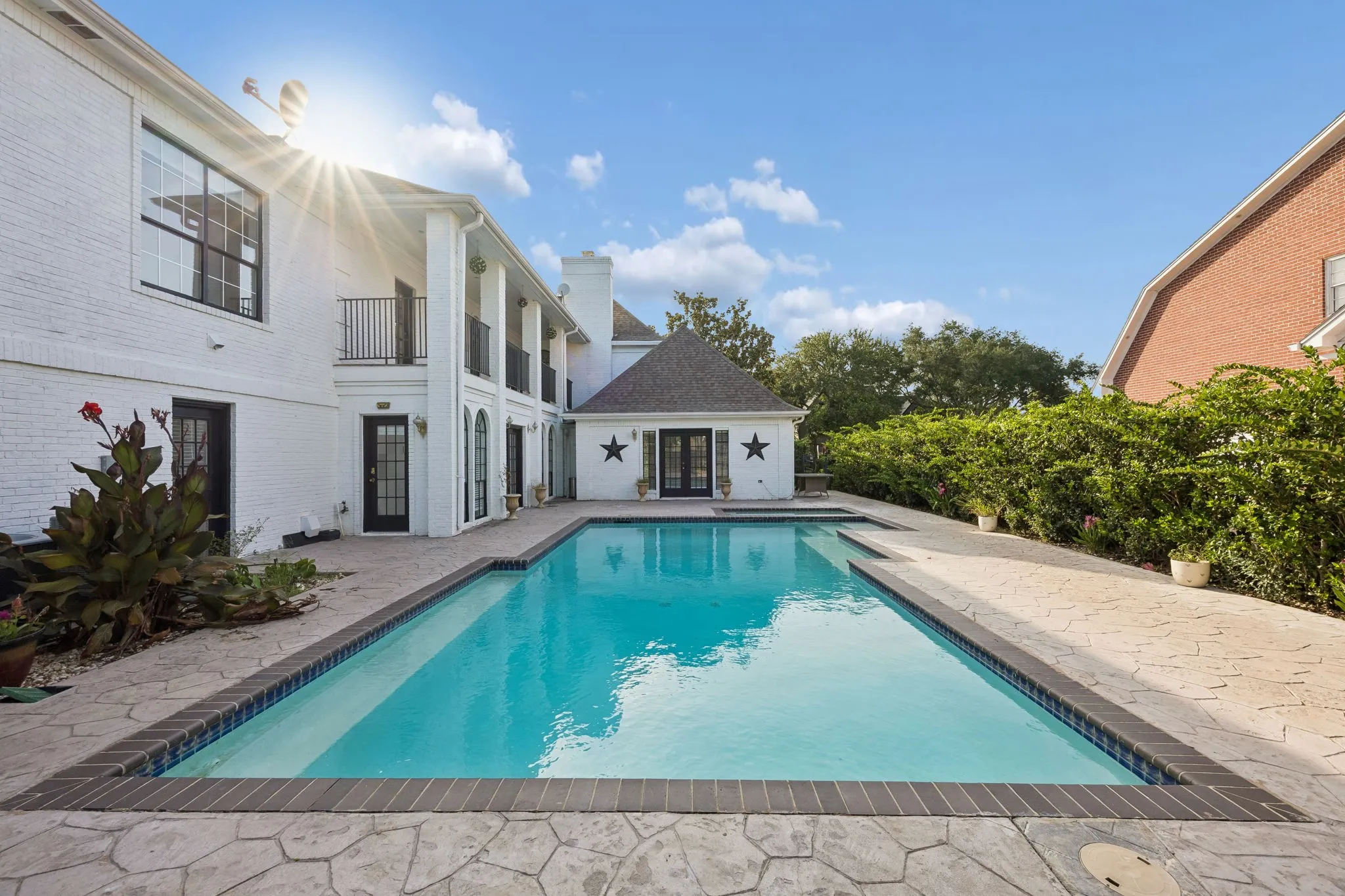 Single Family Residence For Sale in Fort Bend County , 45 Clansmoor Court, Sugar Land, Texas 77479, 5 Bedroom, 6 Bathroom, 2 Garage spaces, 4,545 Sqft, built in 1984, mls#21337928, Real Estate Agent in Sugar Land, Homes For Sale in Fort Bend county, Homes For Sale in Sugar Land, Realtor in Sugar Land Texas, Real Estate Brokerage Independent Realty Texas, Luminita Cordes Realtor