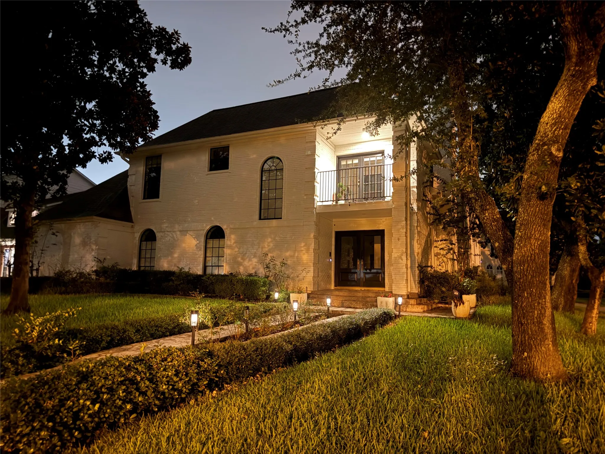 Single Family Residence For Sale in Fort Bend County , 45 Clansmoor Court, Sugar Land, Texas 77479, 5 Bedroom, 6 Bathroom, 2 Garage spaces, 4,545 Sqft, built in 1984, mls#21337928, Real Estate Agent in Sugar Land, Homes For Sale in Fort Bend county, Homes For Sale in Sugar Land, Realtor in Sugar Land Texas, Real Estate Brokerage Independent Realty Texas, Luminita Cordes Realtor