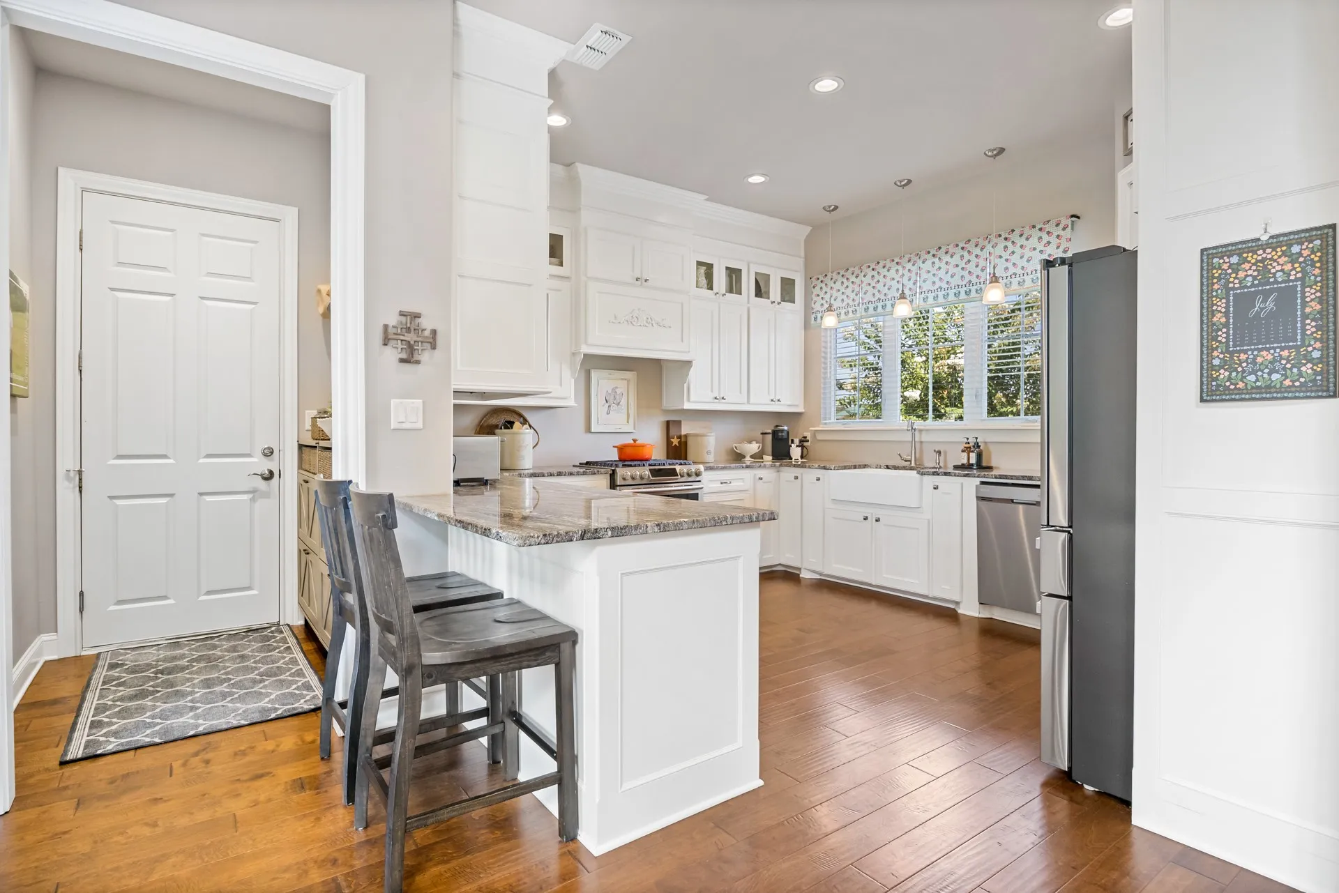 Single Family Residence For Sale in Titus County , 245 Private Road 2714, Mt Pleasant, Texas 75455, 4 Bedroom, 4 Bathroom, 2 Garage spaces, 3,154 Sqft, built in 2014, mls#21342674, Real Estate Agent in Mt Pleasant, Homes For Sale in Titus county, Homes For Sale in Mt Pleasant, Realtor in Mt Pleasant Texas, Real Estate Brokerage Independent Realty Texas, Luminita Cordes Realtor