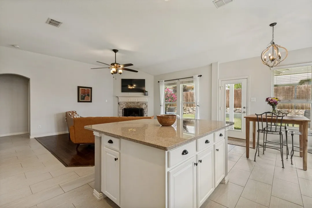 Single Family Residence For Rent in Rockwall County , 314 Blackhaw Drive, Fate, Texas 75087, 4 Bedroom, 3 Bathroom, 2 Garage spaces, 2,584 Sqft, built in 2009, mls#21342965, Real Estate Agent in Fate, Homes For Rent in Rockwall county, Homes For Rent in Fate, Realtor in Fate Texas, Real Estate Brokerage Independent Realty Texas, Luminita Cordes Realtor
