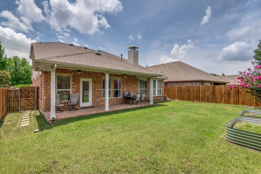 Single Family Residence For Rent in Rockwall County , 314 Blackhaw Drive, Fate, Texas 75087, 4 Bedroom, 3 Bathroom, 2 Garage spaces, 2,584 Sqft, built in 2009, mls#21342965, Real Estate Agent in Fate, Homes For Rent in Rockwall county, Homes For Rent in Fate, Realtor in Fate Texas, Real Estate Brokerage Independent Realty Texas, Luminita Cordes Realtor