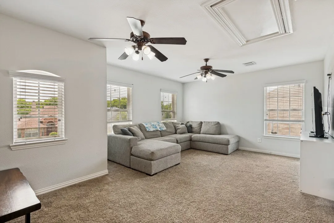 Single Family Residence For Rent in Rockwall County , 314 Blackhaw Drive, Fate, Texas 75087, 4 Bedroom, 3 Bathroom, 2 Garage spaces, 2,584 Sqft, built in 2009, mls#21342965, Real Estate Agent in Fate, Homes For Rent in Rockwall county, Homes For Rent in Fate, Realtor in Fate Texas, Real Estate Brokerage Independent Realty Texas, Luminita Cordes Realtor
