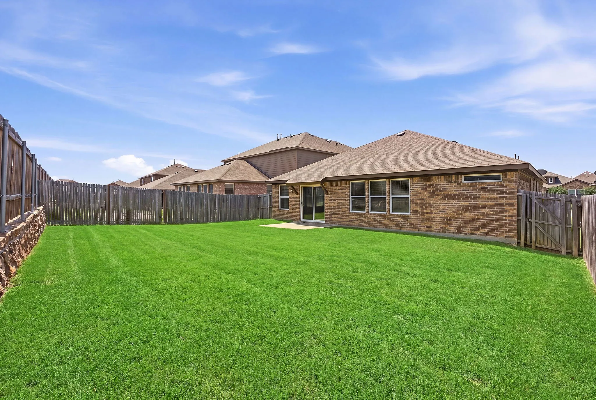 Single Family Residence For Sale in Kaufman County , 9440 Smoke Tree Drive, Forney, Texas 75126, 4 Bedroom, 2 Bathroom, 2 Garage spaces, 2,049 Sqft, built in 2017, mls#21337737, Real Estate Agent in Forney, Homes For Sale in Kaufman county, Homes For Sale in Forney, Realtor in Forney Texas, Real Estate Brokerage Independent Realty Texas, Luminita Cordes Realtor