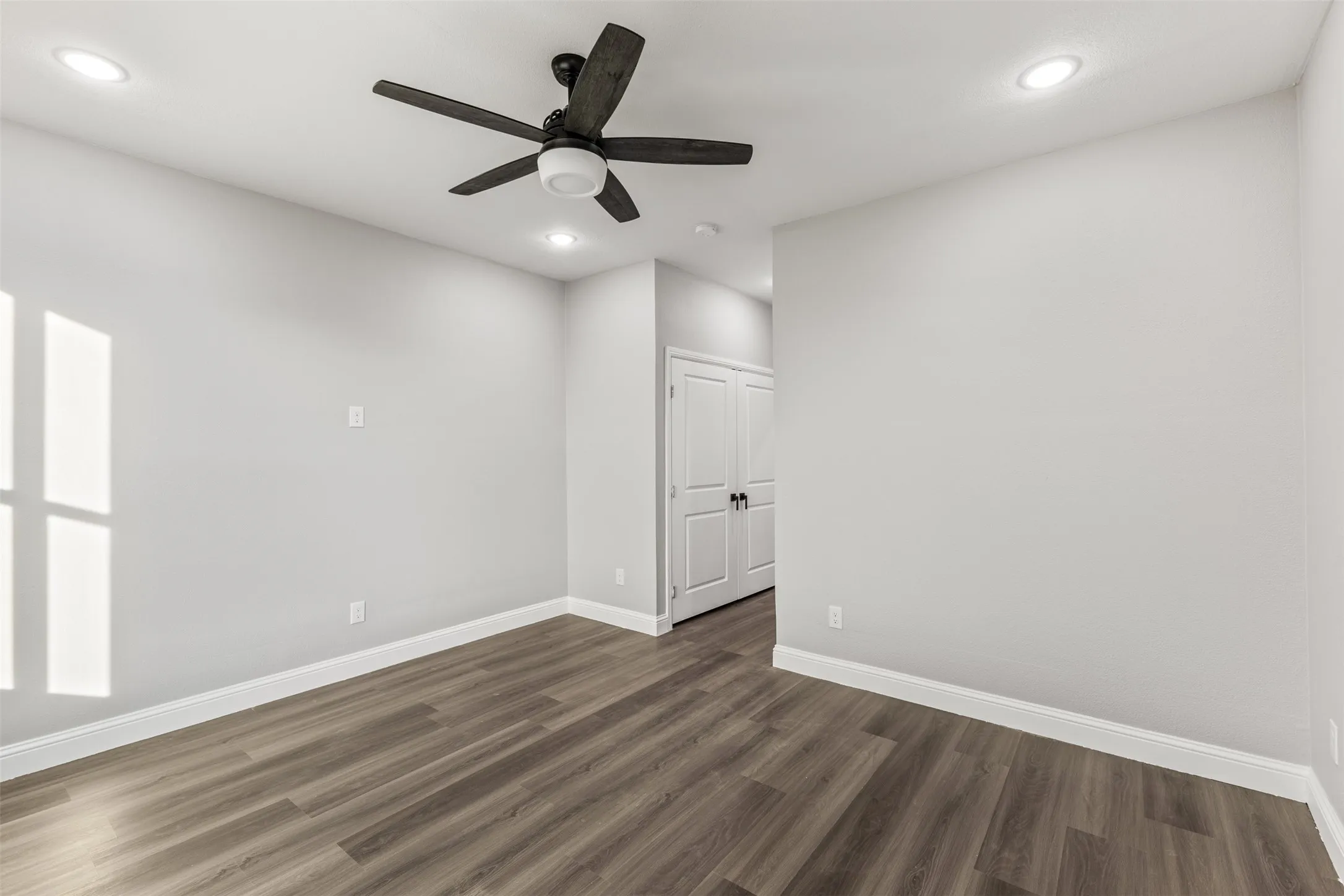 Townhouse For Sale in Dallas County , 829 Premier Parkway, Grand Prairie, Texas 75051, 4 Bedroom, 4 Bathroom, 2 Garage spaces, 2,221 Sqft, built in 2026, mls#21342502, Real Estate Agent in Grand Prairie, Homes For Sale in Dallas county, Homes For Sale in Grand Prairie, Realtor in Grand Prairie Texas, Real Estate Brokerage Independent Realty Texas, Luminita Cordes Realtor