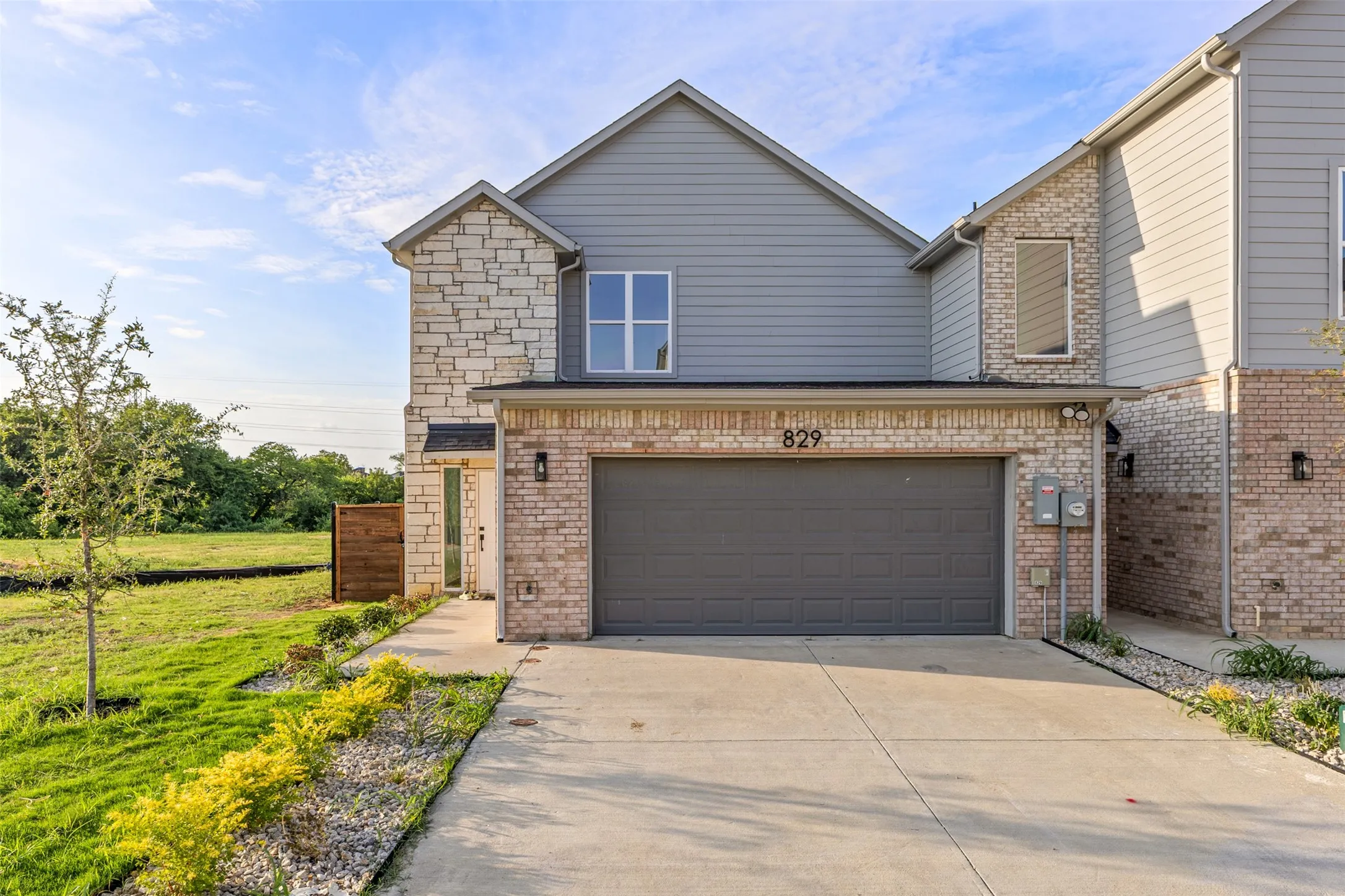 Townhouse For Sale in Dallas County , 829 Premier Parkway, Grand Prairie, Texas 75051, 4 Bedroom, 4 Bathroom, 2 Garage spaces, 2,221 Sqft, built in 2026, mls#21342502, Real Estate Agent in Grand Prairie, Homes For Sale in Dallas county, Homes For Sale in Grand Prairie, Realtor in Grand Prairie Texas, Real Estate Brokerage Independent Realty Texas, Luminita Cordes Realtor