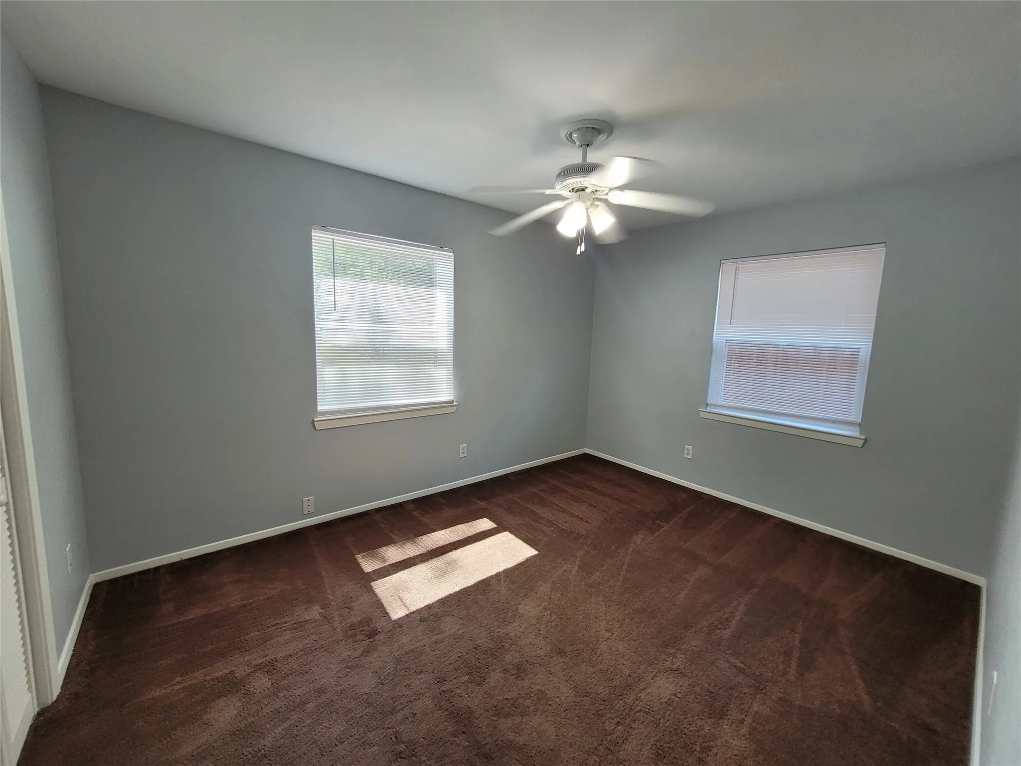 Front bedroom.