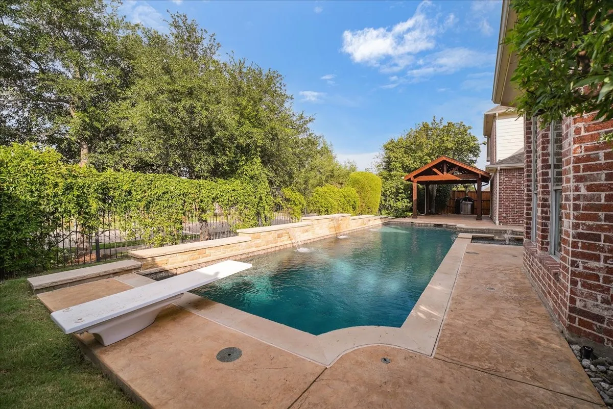 Single Family Residence For Sale in Collin County , 1234 Terrace Mill Drive, Murphy, Texas 75094, 5 Bedroom, 5 Bathroom, 3 Garage spaces, 4,745 Sqft, built in 2005, mls#21342574, Real Estate Agent in Murphy, Homes For Sale in Collin county, Homes For Sale in Murphy, Realtor in Murphy Texas, Real Estate Brokerage Independent Realty Texas, Luminita Cordes Realtor