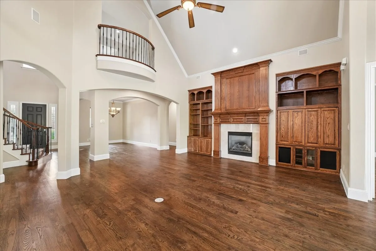 Single Family Residence For Sale in Collin County , 1234 Terrace Mill Drive, Murphy, Texas 75094, 5 Bedroom, 5 Bathroom, 3 Garage spaces, 4,745 Sqft, built in 2005, mls#21342574, Real Estate Agent in Murphy, Homes For Sale in Collin county, Homes For Sale in Murphy, Realtor in Murphy Texas, Real Estate Brokerage Independent Realty Texas, Luminita Cordes Realtor