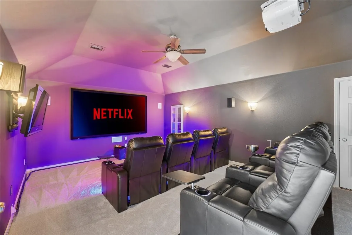 Single Family Residence For Sale in Collin County , 1234 Terrace Mill Drive, Murphy, Texas 75094, 5 Bedroom, 5 Bathroom, 3 Garage spaces, 4,745 Sqft, built in 2005, mls#21342574, Real Estate Agent in Murphy, Homes For Sale in Collin county, Homes For Sale in Murphy, Realtor in Murphy Texas, Real Estate Brokerage Independent Realty Texas, Luminita Cordes Realtor