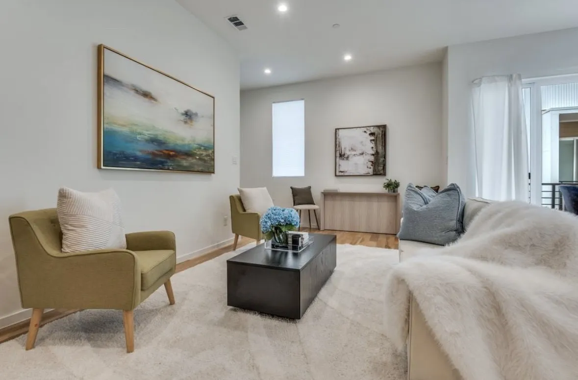 Condominium For Rent in Dallas County , 3812 San Jacinto Street 207, Dallas, Texas 75204, 2 Bedroom, 3 Bathroom, 2 Garage spaces, 1,479 Sqft, built in 2020, Price $2,900, mls#21343036, Real Estate Agent in Dallas, Homes For Rent in Dallas county, Homes For Rent in Dallas, Realtor in Dallas Texas, Real Estate Brokerage Independent Realty Texas, Luminita Cordes Realtor