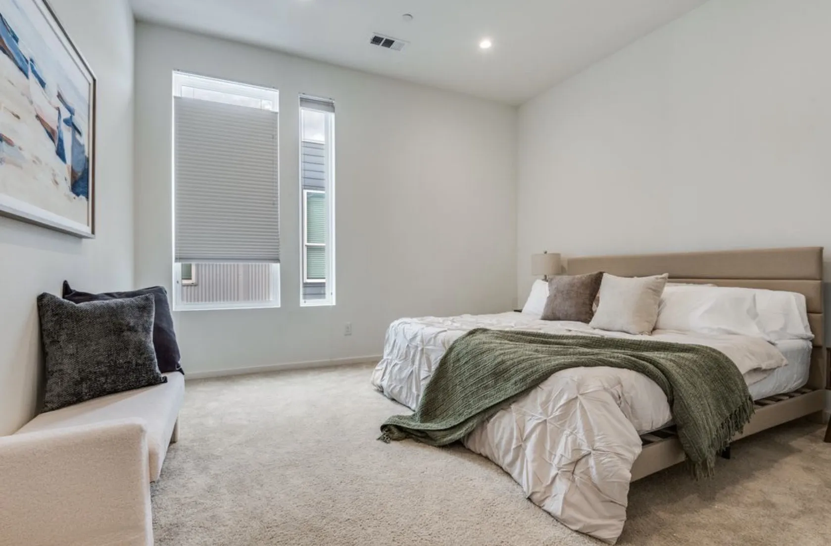 Condominium For Rent in Dallas County , 3812 San Jacinto Street 207, Dallas, Texas 75204, 2 Bedroom, 3 Bathroom, 2 Garage spaces, 1,479 Sqft, built in 2020, Price $2,900, mls#21343036, Real Estate Agent in Dallas, Homes For Rent in Dallas county, Homes For Rent in Dallas, Realtor in Dallas Texas, Real Estate Brokerage Independent Realty Texas, Luminita Cordes Realtor