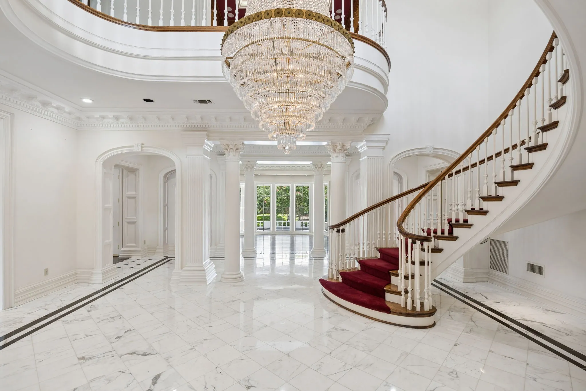 Single Family Residence For Sale in Tarrant County , 4703 Meandering Way, Colleyville, Texas 76034, 5 Bedroom, 8 Bathroom, 3 Garage spaces, 12,750 Sqft, built in 1991, mls#21339261, Real Estate Agent in Colleyville, Homes For Sale in Tarrant county, Homes For Sale in Colleyville, Realtor in Colleyville Texas, Real Estate Brokerage Independent Realty Texas, Luminita Cordes Realtor