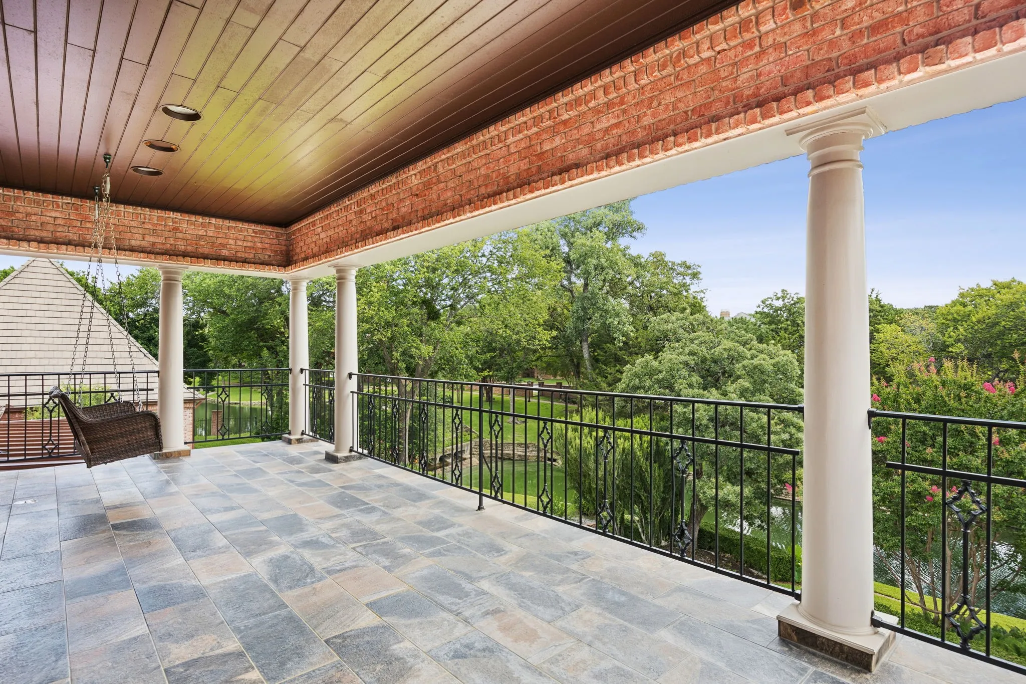 Single Family Residence For Sale in Tarrant County , 4703 Meandering Way, Colleyville, Texas 76034, 5 Bedroom, 8 Bathroom, 3 Garage spaces, 12,750 Sqft, built in 1991, mls#21339261, Real Estate Agent in Colleyville, Homes For Sale in Tarrant county, Homes For Sale in Colleyville, Realtor in Colleyville Texas, Real Estate Brokerage Independent Realty Texas, Luminita Cordes Realtor