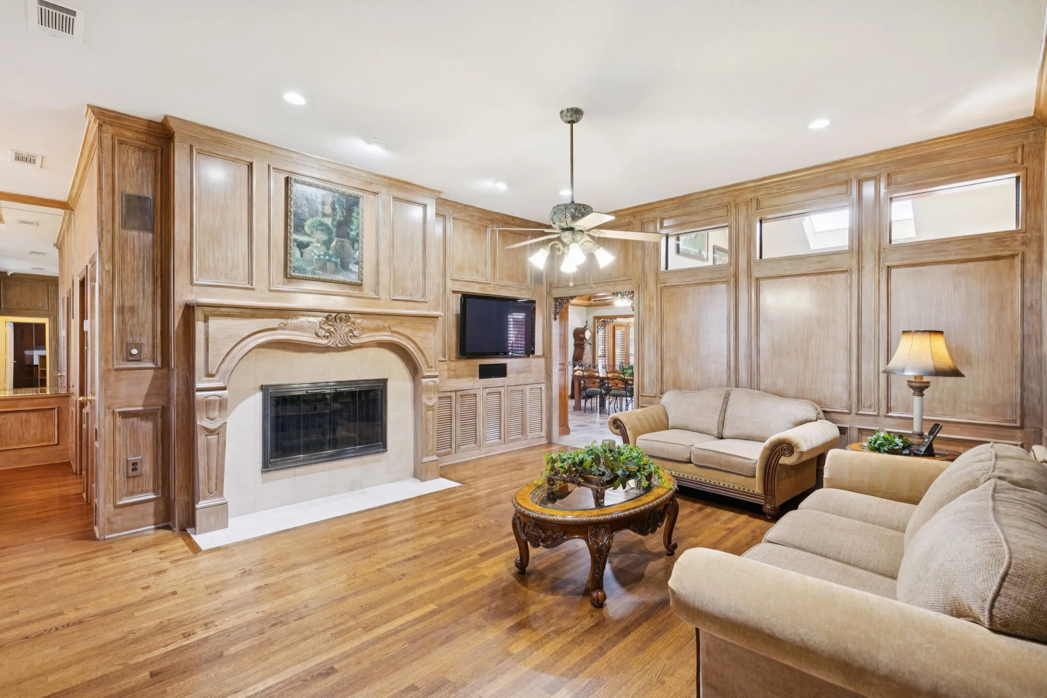 Single Family Residence For Sale in Dallas County , 201 Oakwood Drive, Lancaster, Texas 75146, 6 Bedroom, 5 Bathroom, 3 Garage spaces, 6,079 Sqft, built in 1985, mls#21340654, Real Estate Agent in Lancaster, Homes For Sale in Dallas county, Homes For Sale in Lancaster, Realtor in Lancaster Texas, Real Estate Brokerage Independent Realty Texas, Luminita Cordes Realtor