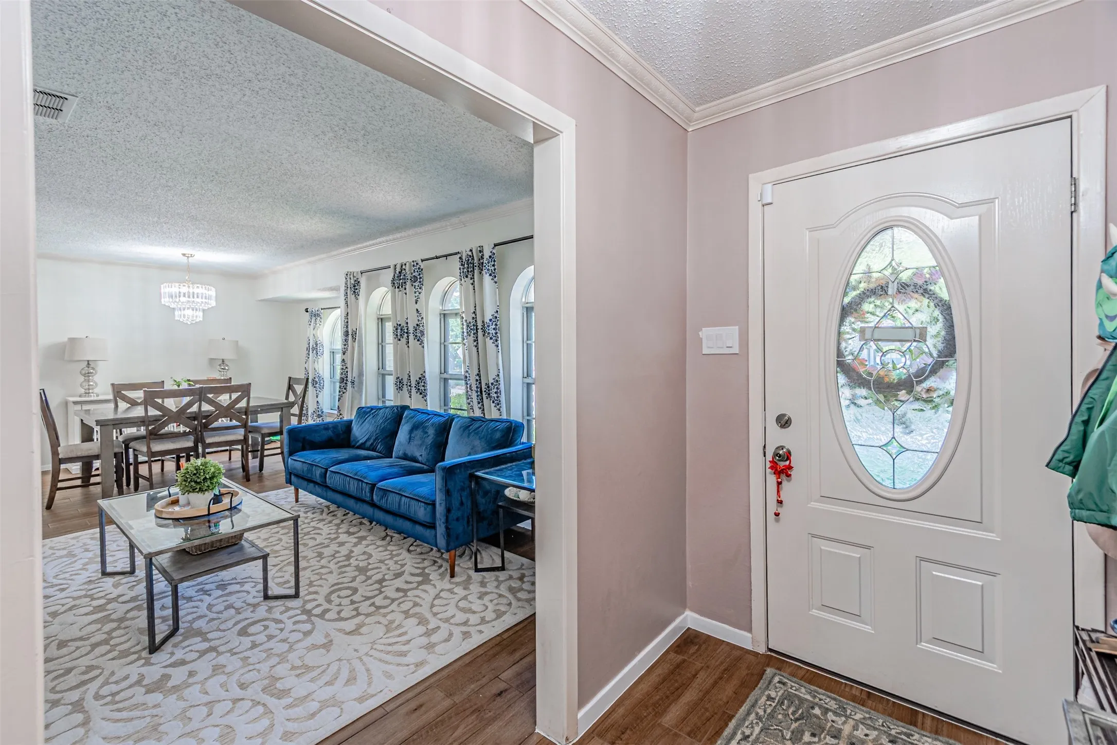 Single Family Residence For Sale in Tarrant County , 4117 Aragon Drive, Fort Worth, Texas 76133, 4 Bedroom, 2 Bathroom, 2 Garage spaces, 2,244 Sqft, built in 1973, mls#21342050, Real Estate Agent in Fort Worth, Homes For Sale in Tarrant county, Homes For Sale in Fort Worth, Realtor in Fort Worth Texas, Real Estate Brokerage Independent Realty Texas, Luminita Cordes Realtor