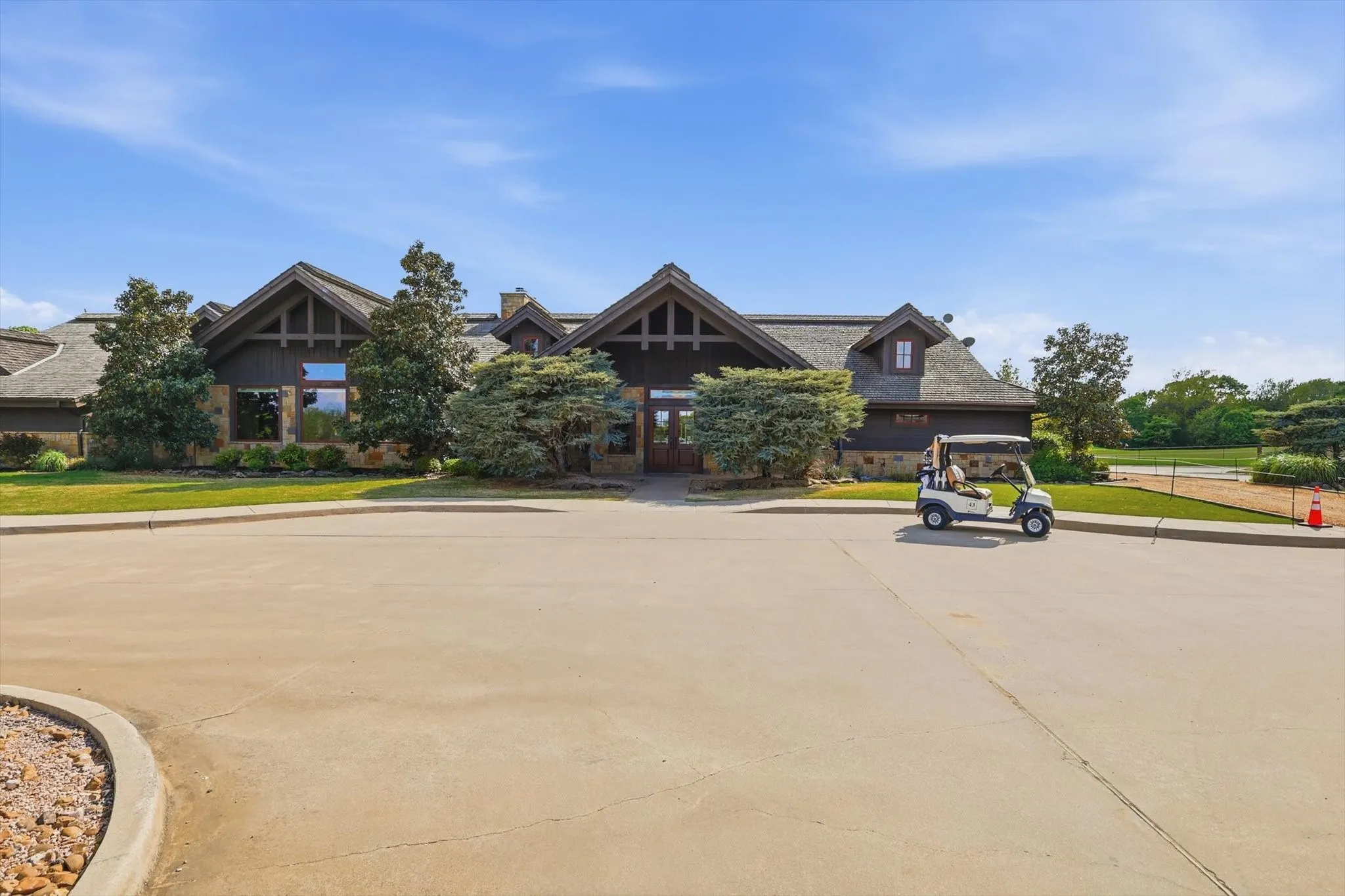 Rock Creek Clubhouse with Restaurant and Pro Golf Shop