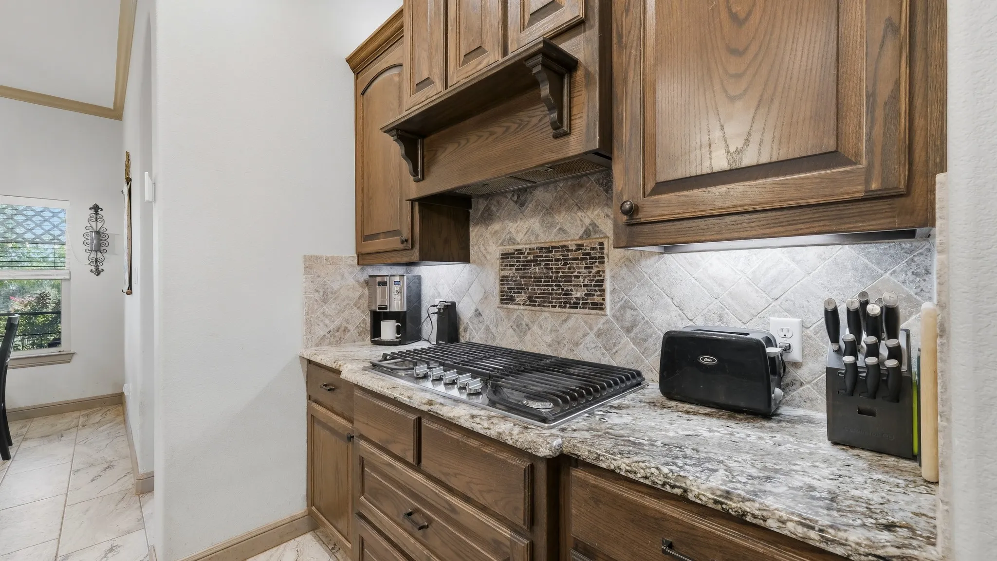 Single Family Residence For Sale in Somervell County , 1522 County Road 2026, Glen Rose, Texas 76043, 3 Bedroom, 2 Bathroom, 2 Garage spaces, 2,622 Sqft, built in 2017, mls#21342539, Real Estate Agent in Glen Rose, Homes For Sale in Somervell county, Homes For Sale in Glen Rose, Realtor in Glen Rose Texas, Real Estate Brokerage Independent Realty Texas, Luminita Cordes Realtor