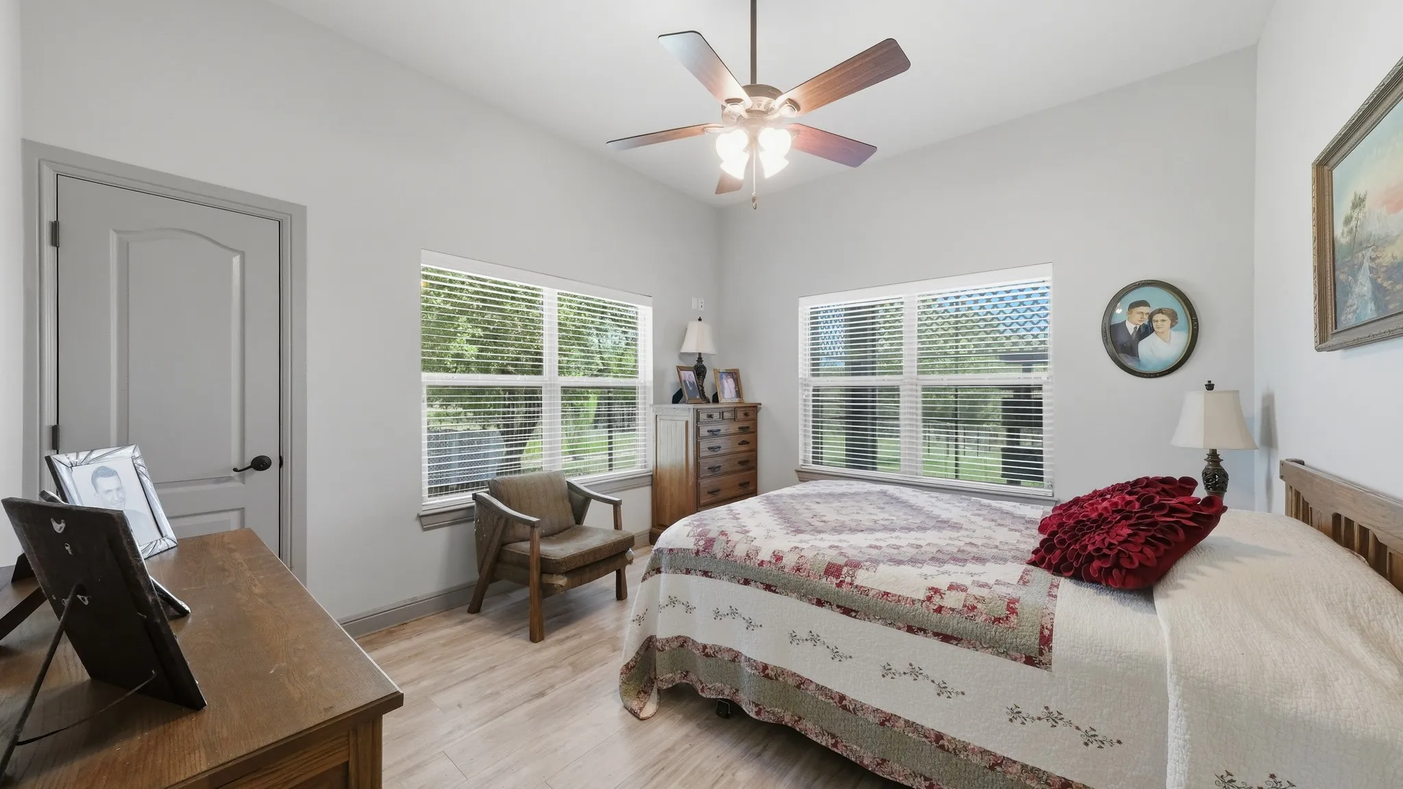 Single Family Residence For Sale in Somervell County , 1522 County Road 2026, Glen Rose, Texas 76043, 3 Bedroom, 2 Bathroom, 2 Garage spaces, 2,622 Sqft, built in 2017, mls#21342539, Real Estate Agent in Glen Rose, Homes For Sale in Somervell county, Homes For Sale in Glen Rose, Realtor in Glen Rose Texas, Real Estate Brokerage Independent Realty Texas, Luminita Cordes Realtor