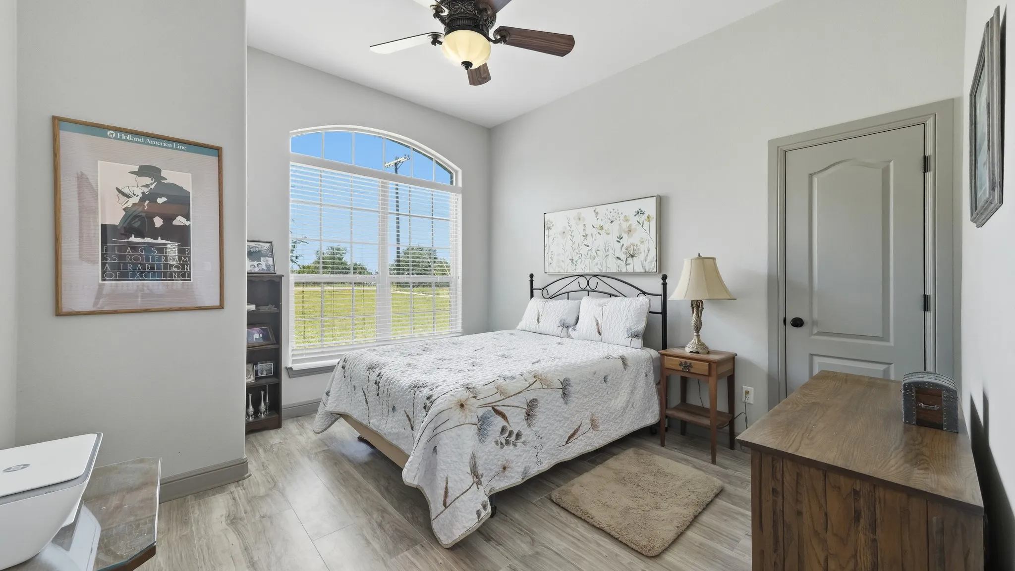 Single Family Residence For Sale in Somervell County , 1522 County Road 2026, Glen Rose, Texas 76043, 3 Bedroom, 2 Bathroom, 2 Garage spaces, 2,622 Sqft, built in 2017, mls#21342539, Real Estate Agent in Glen Rose, Homes For Sale in Somervell county, Homes For Sale in Glen Rose, Realtor in Glen Rose Texas, Real Estate Brokerage Independent Realty Texas, Luminita Cordes Realtor