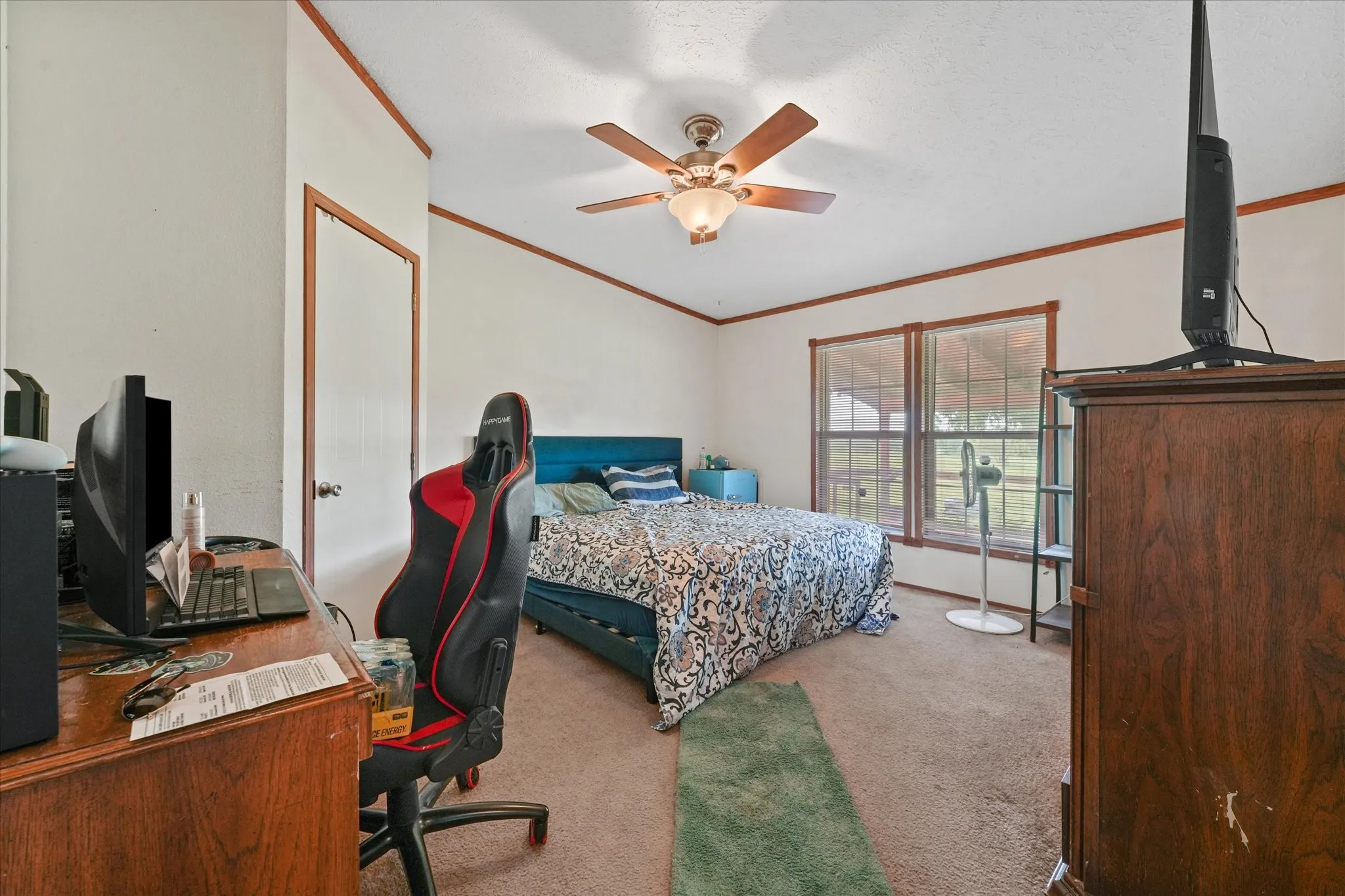 Mobile Home For Sale in Johnson County , 1109 County Road 607, Alvarado, Texas 76009, 4 Bedroom, 2 Bathroom, 2 Garage spaces, 2,432 Sqft, built in 2009, mls#21339834, Real Estate Agent in Alvarado, Homes For Sale in Johnson county, Homes For Sale in Alvarado, Realtor in Alvarado Texas, Real Estate Brokerage Independent Realty Texas, Luminita Cordes Realtor