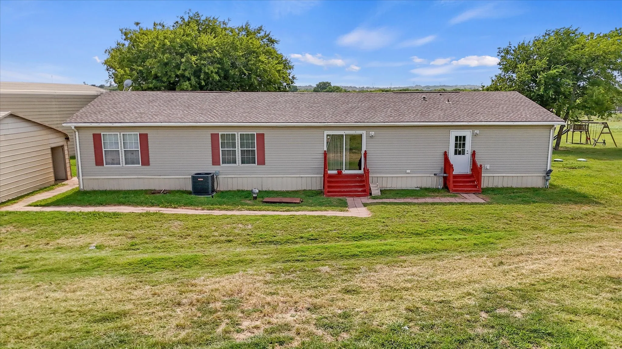Back of primary home